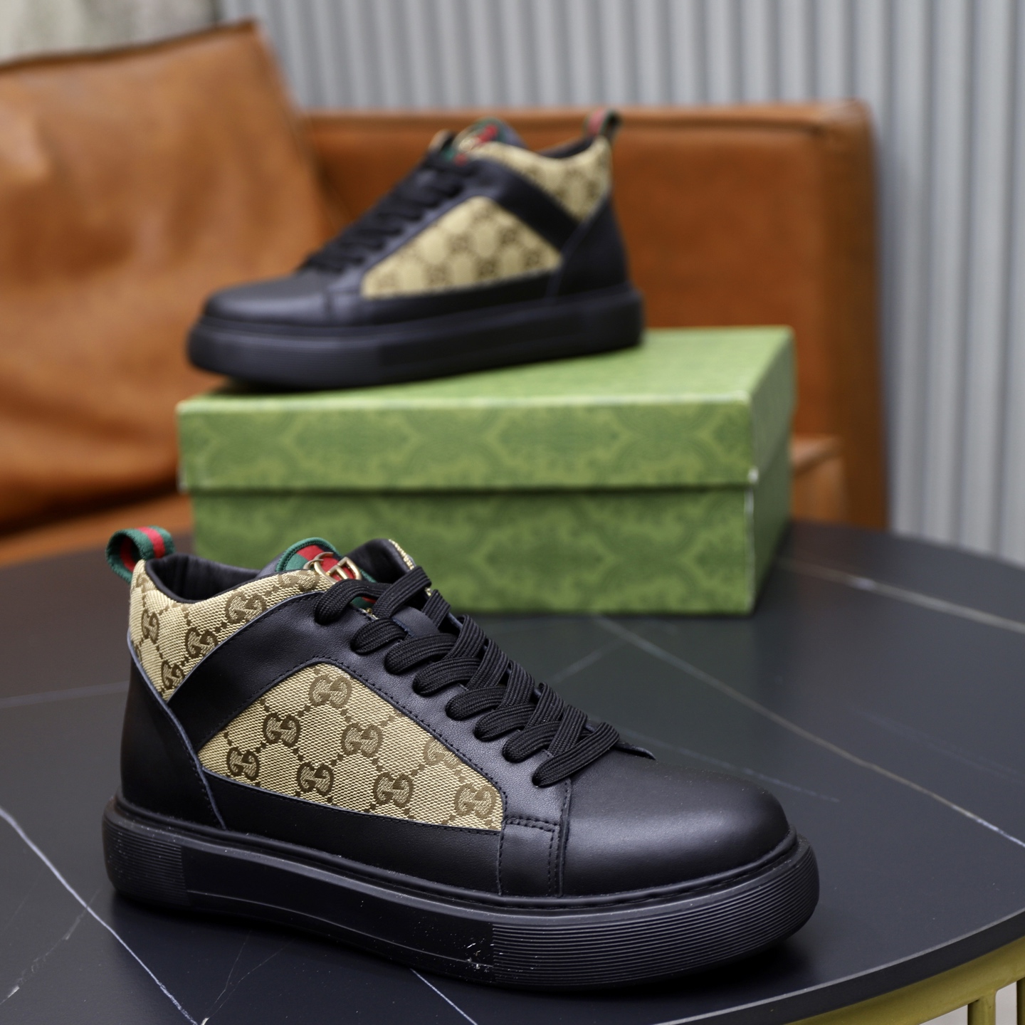 Gucci 高仿男士高筒鞋 GG老花拼黑皮 米黃潮流復刻款|超A仿原單精品圖片 8 Gucci 高仿男士高筒鞋 GG老花拼黑皮 米黃潮流復刻款|歐美奢侈品精品推薦