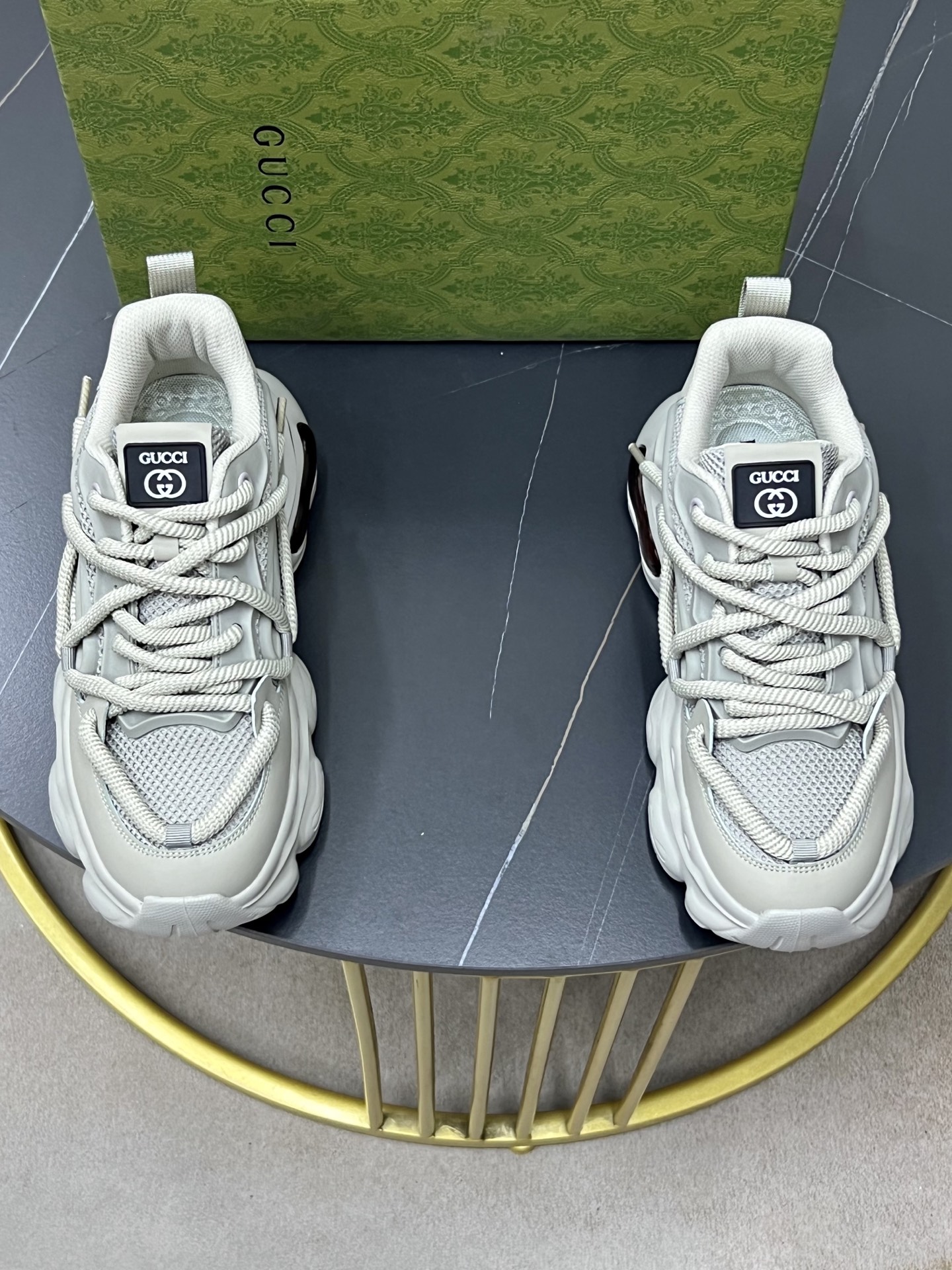 Gucci A貨男士老爹鞋厚底設計運動風格淺灰新色