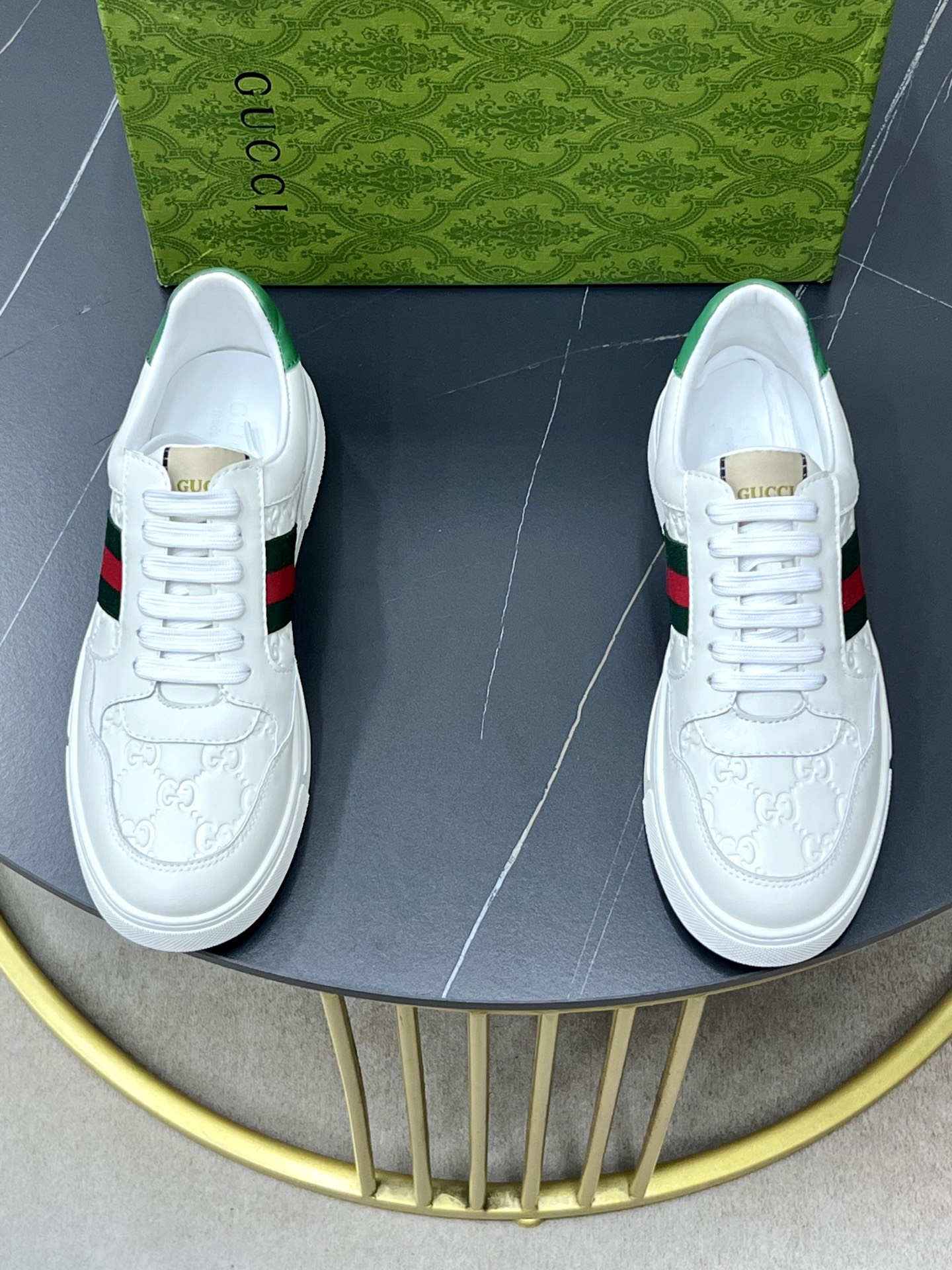 Gucci原單男士小白鞋GG浮雕織帶設計百搭精品鞋