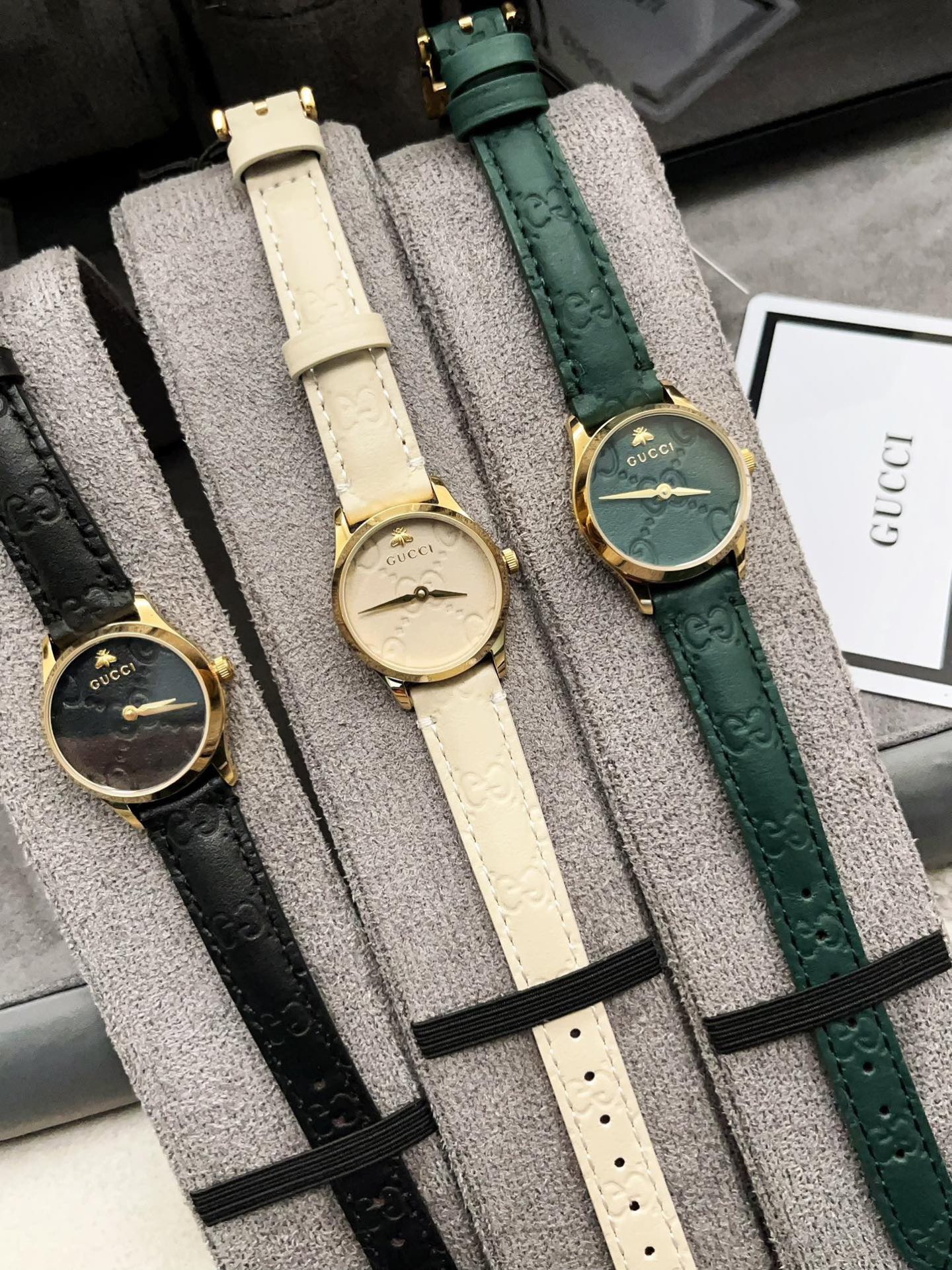 Gucci一比一G-Timeless女錶綠白壓紋皮帶雙色可選