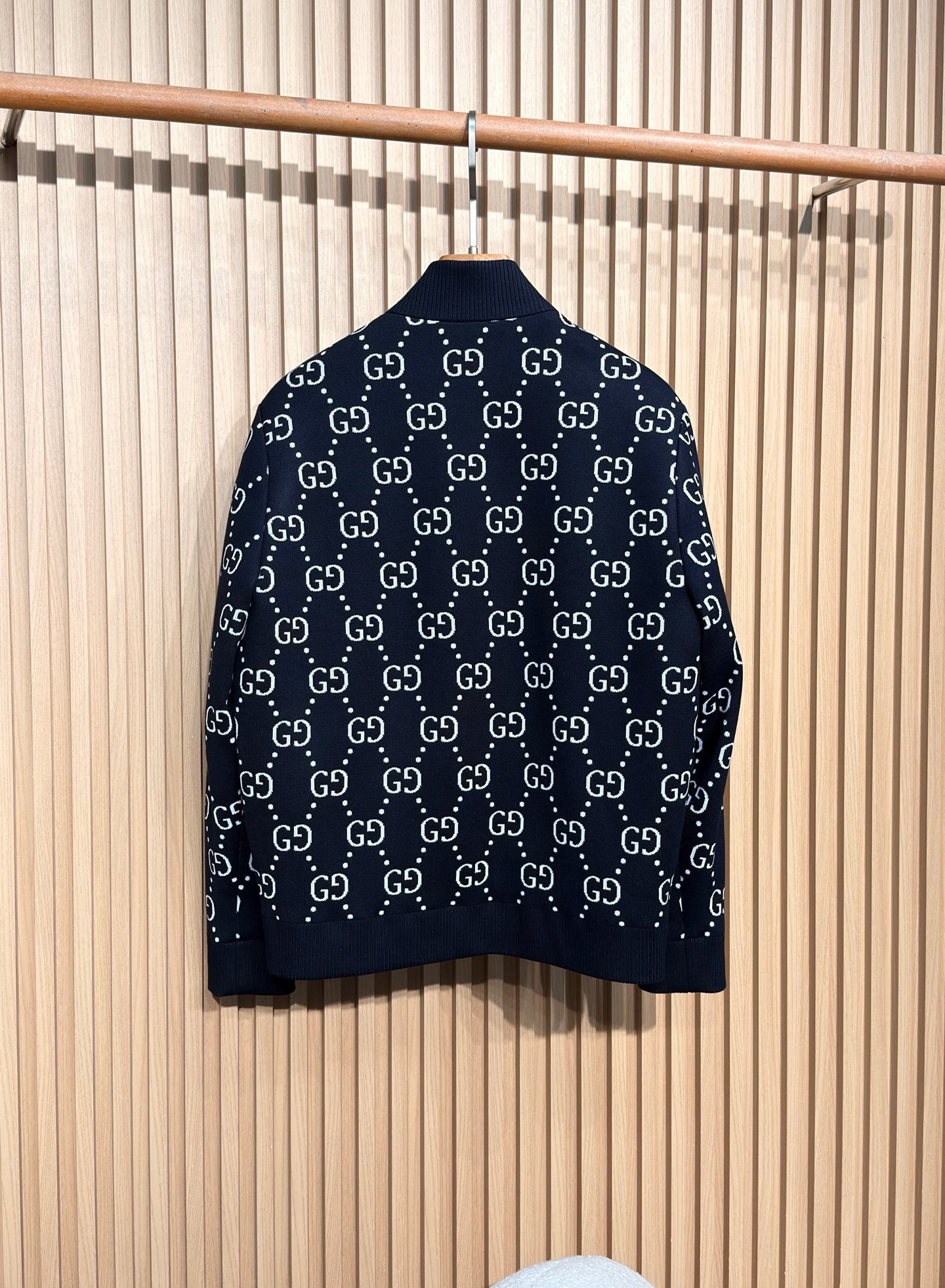 Gucci原單提花立領外套男款全幅GG圖樣設計|超A仿原單精品圖片 14 Gucci原單提花立領外套男款全幅GG圖樣設計|歐美奢侈品精品推薦