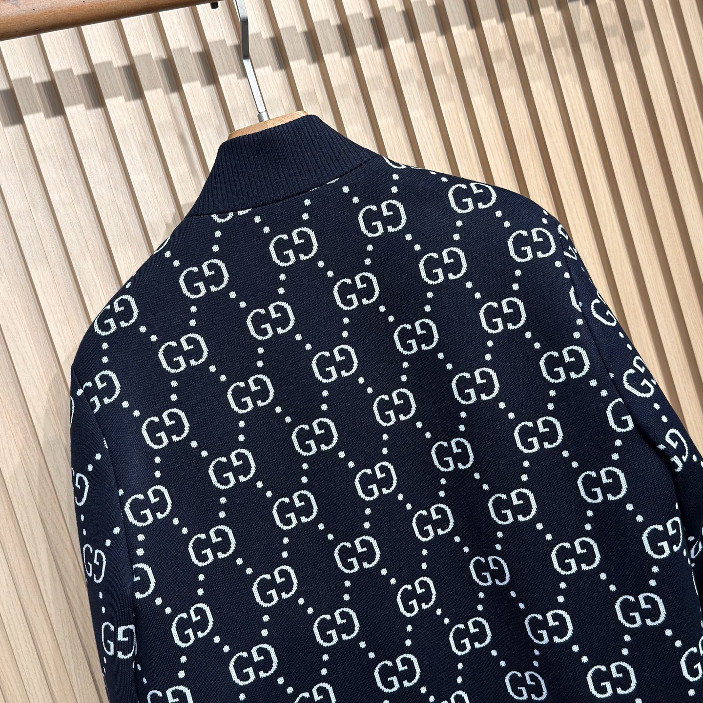 Gucci原單提花立領外套男款全幅GG圖樣設計|超A仿原單精品圖片 9 Gucci原單提花立領外套男款全幅GG圖樣設計|歐美奢侈品精品推薦