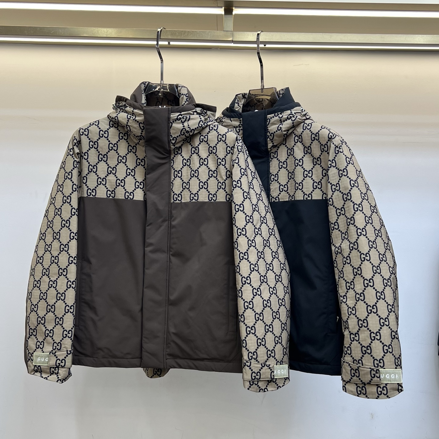 Gucci高仿拼接外套男款GG老花與黑色防風設計|超A仿原單精品圖片 9 Gucci高仿拼接外套男款GG老花與黑色防風設計|歐美奢侈品精品推薦
