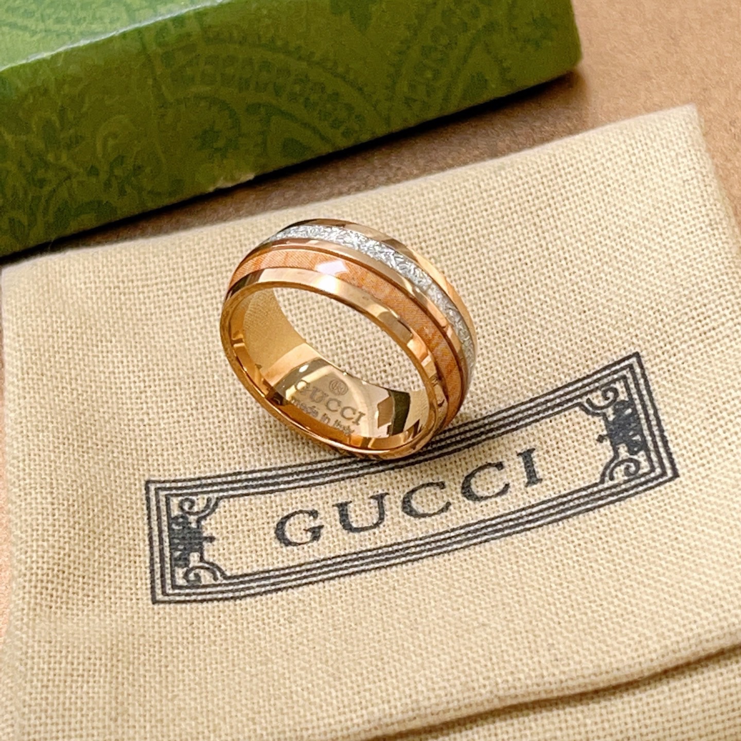 Gucci 原單等級飾品 玫瑰金雙層戒指 簡約線條設計感十足| 9 Gucci 原單等級飾品 玫瑰金雙層戒指 簡約線條設計感十足