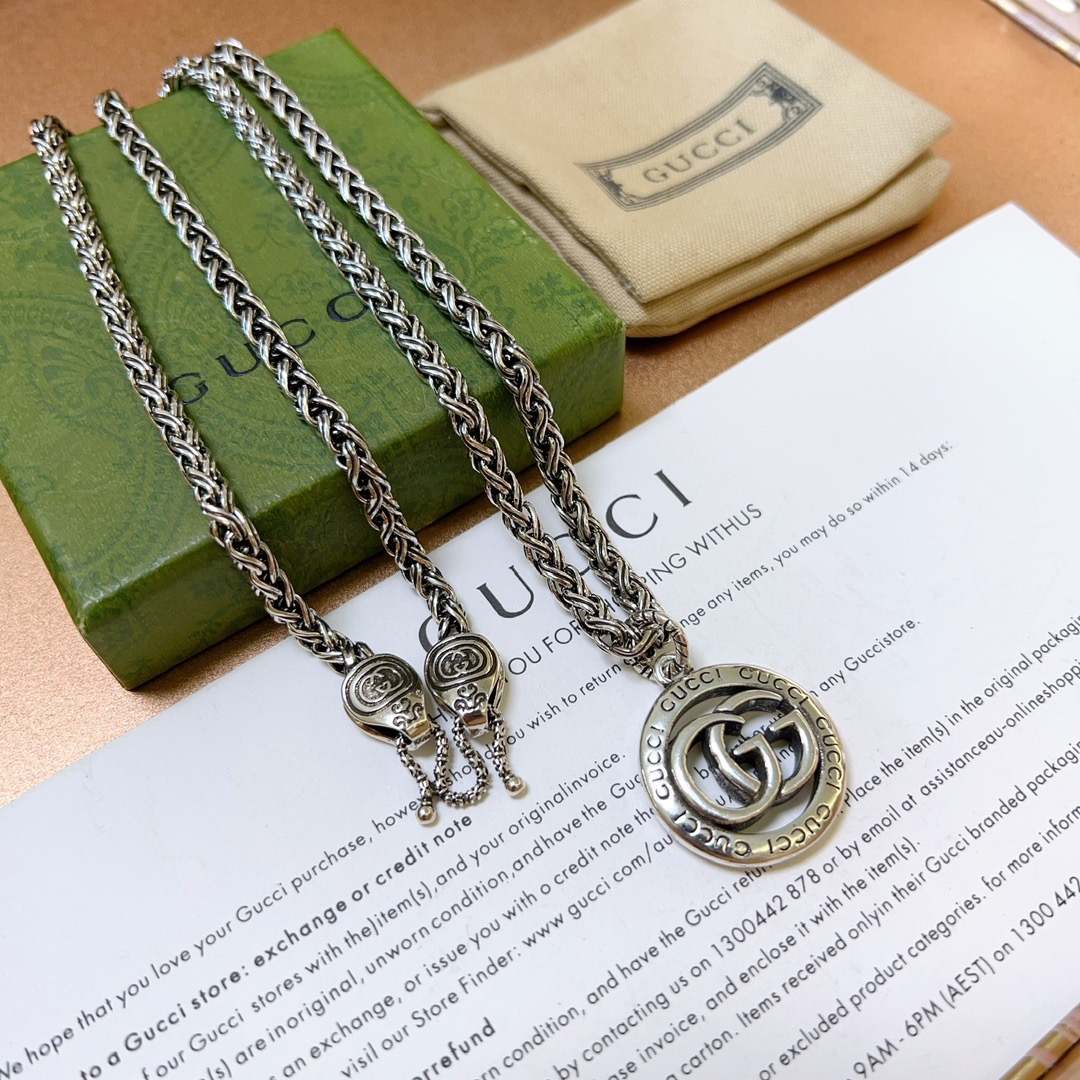 Gucci A貨男士項鍊 圓牌雙G立體浮雕 銀色編織鍊復刻設計｜歐美奢侈品精品推薦