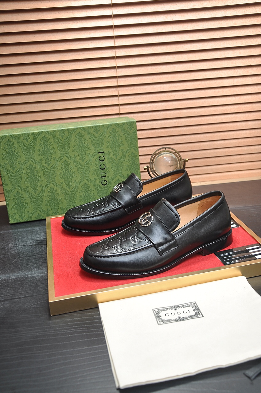 Gucci 高仿男士樂福鞋 GG壓紋皮革 金屬雙G標誌設計| 13 Gucci 高仿男士樂福鞋 GG壓紋皮革 金屬雙G標誌設計