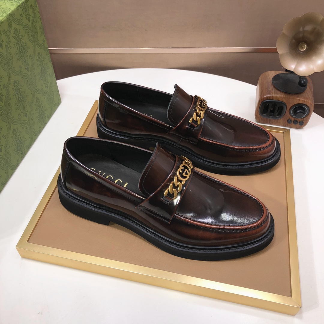 Gucci 高仿男士亮面樂福鞋 棕色鏈條設計 義式精品光澤感|超A仿原單精品圖片 13 Gucci 高仿男士亮面樂福鞋 棕色鏈條設計 義式精品光澤感|歐美奢侈品精品推薦