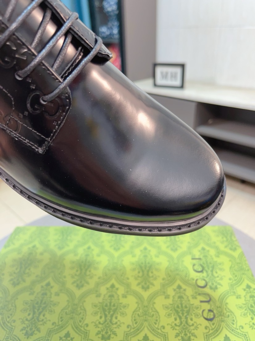 Gucci 高仿男士壓紋紳士鞋 黑棕雙色選擇 經典牛皮鞋｜歐美奢侈品精品推薦