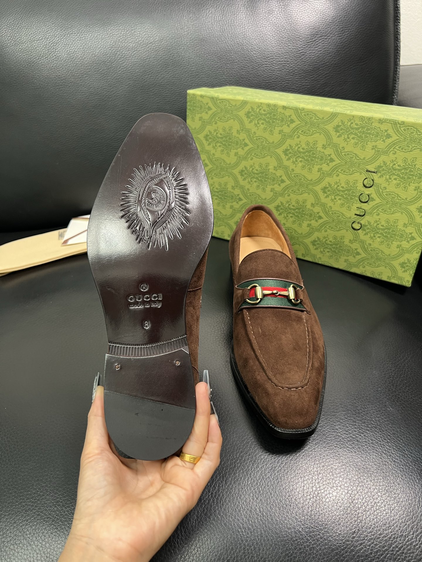 Gucci 一比一男士麂皮樂福鞋 棕色復古紅綠織帶 義式經典穿搭｜歐美奢侈品精品推薦