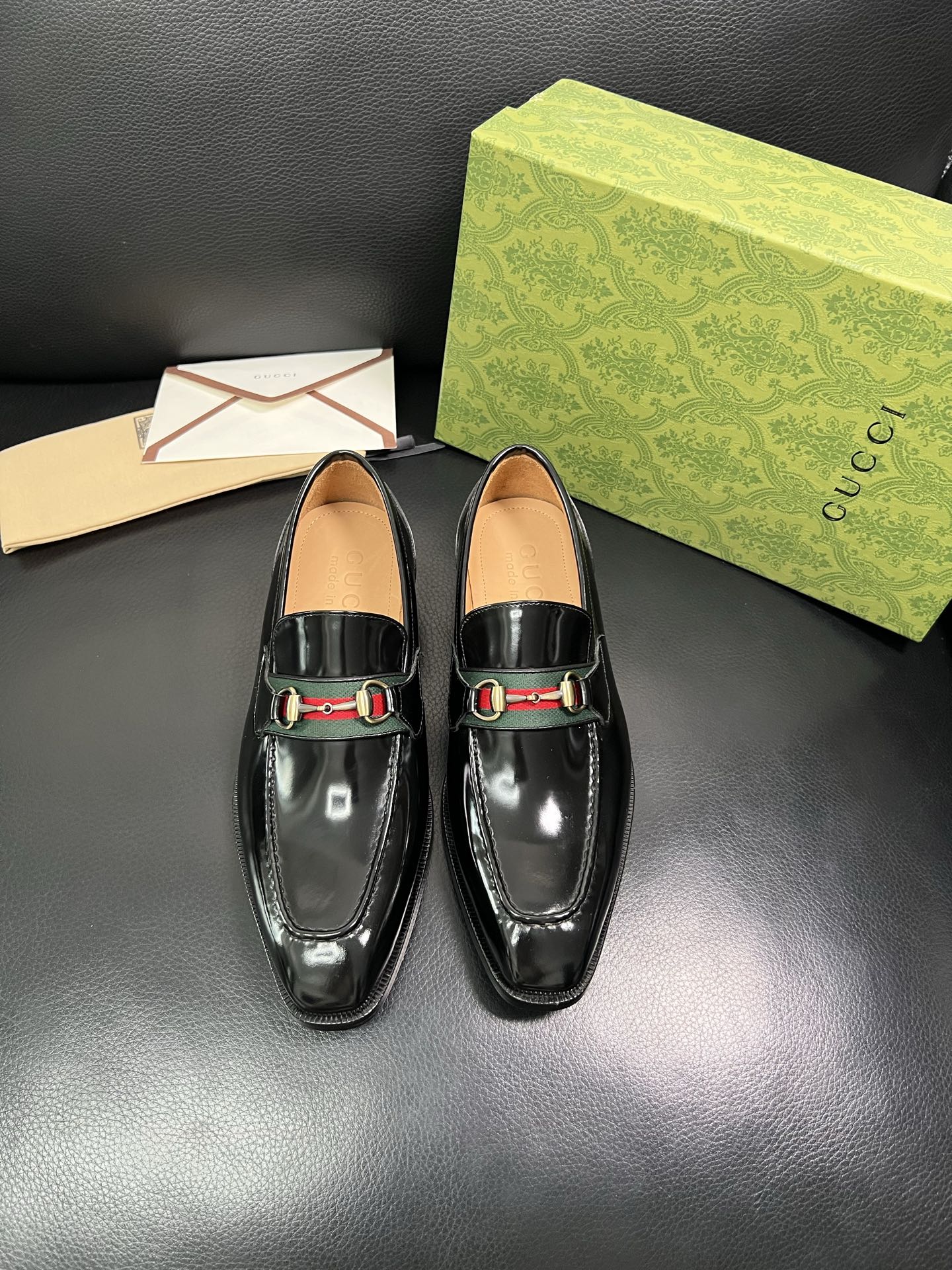 Gucci A貨男士亮皮樂福鞋 黑色光澤 紅綠織帶設計款| 13 Gucci A貨男士亮皮樂福鞋 黑色光澤 紅綠織帶設計款
