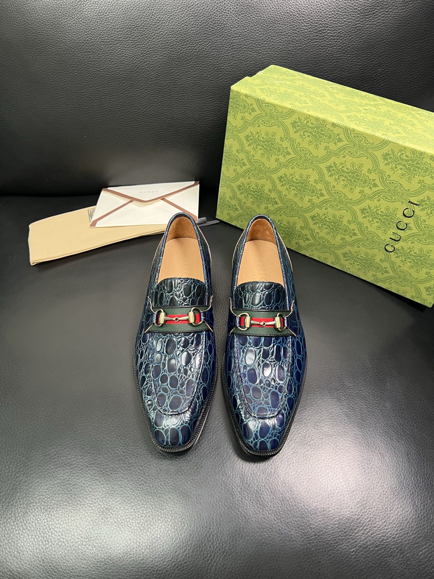 Gucci 原單男士鱷魚紋樂福鞋 藍色織帶飾扣 配色個性復古風|超A仿原單精品圖片 13 Gucci 原單男士鱷魚紋樂福鞋 藍色織帶飾扣 配色個性復古風|歐美奢侈品精品推薦