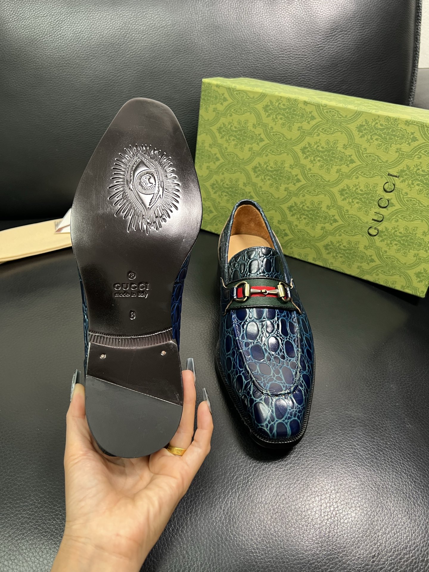 Gucci 原單男士鱷魚紋樂福鞋 藍色織帶飾扣 配色個性復古風|超A仿原單精品圖片 7 Gucci 原單男士鱷魚紋樂福鞋 藍色織帶飾扣 配色個性復古風|歐美奢侈品精品推薦