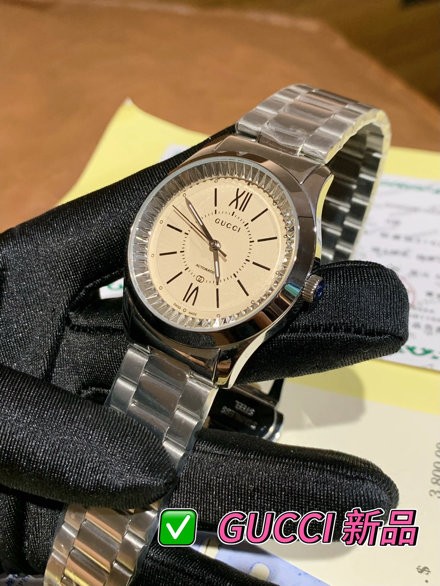 Gucci A貨男錶 自動機械款 羅馬數字米面銀鋼錶帶造型簡潔| 10 Gucci A貨男錶 自動機械款 羅馬數字米面銀鋼錶帶造型簡潔