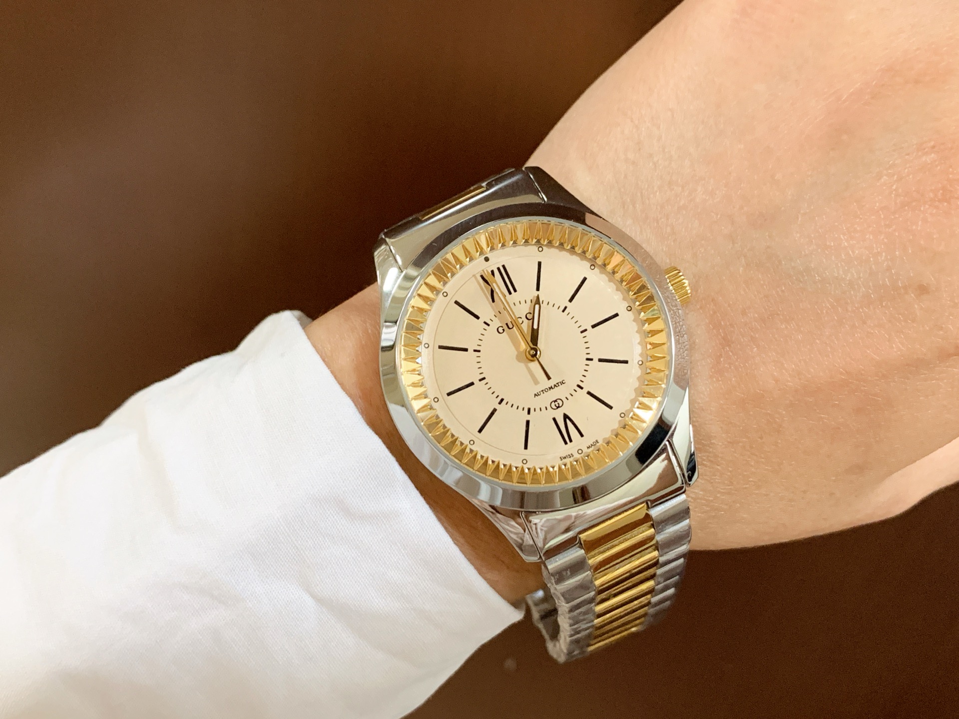 Gucci原單男錶 金殼白面時標設計 高亮金屬機械風格腕錶|超A仿原單精品圖片 14 Gucci原單男錶 金殼白面時標設計 高亮金屬機械風格腕錶|歐美奢侈品精品推薦
