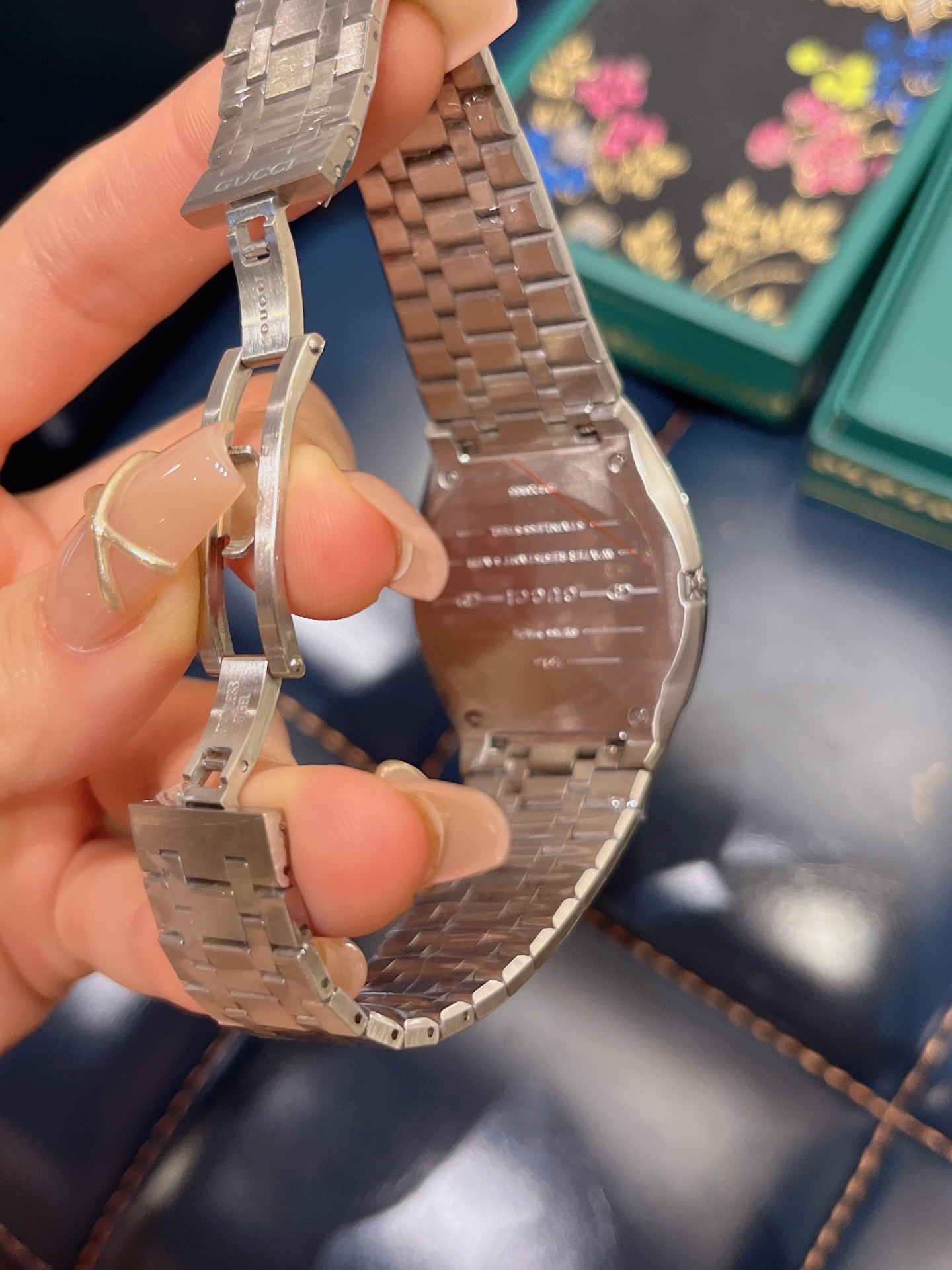 Gucci一比一25H情侶錶 綠色GG圖騰面盤 銀色鋼帶中性設計｜歐美奢侈品精品推薦