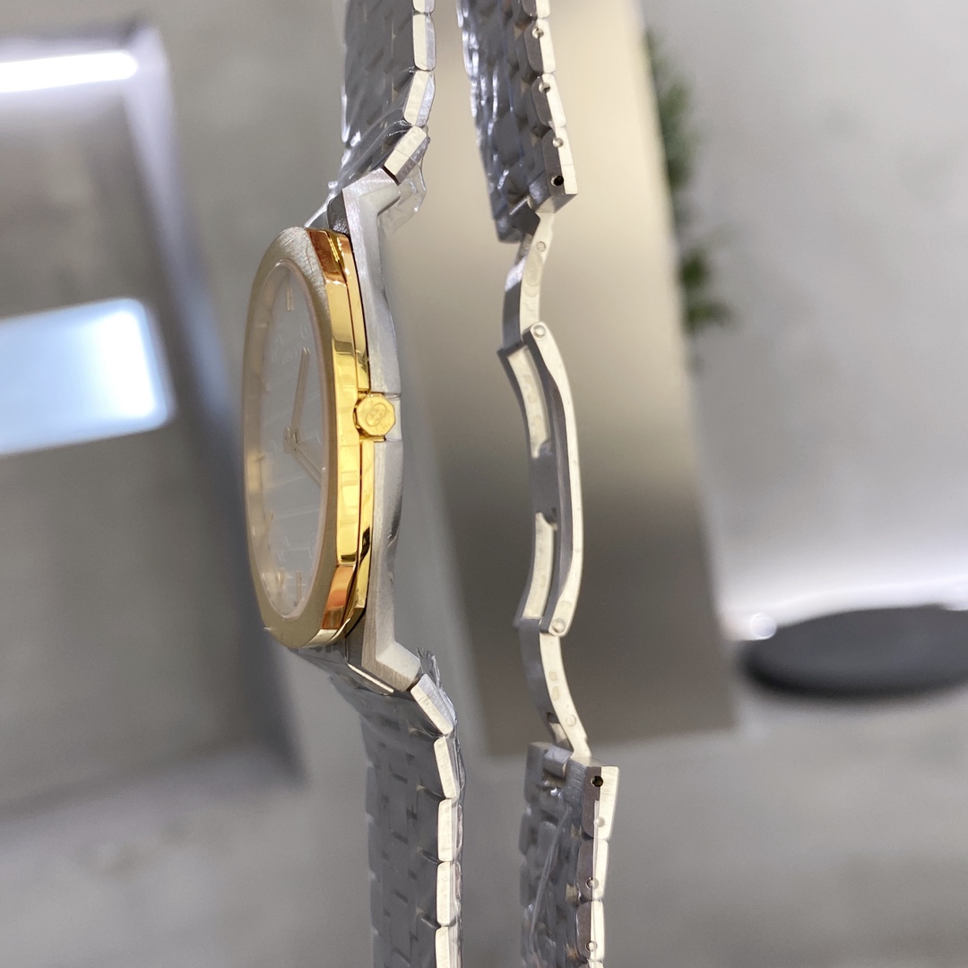 Gucci A貨男錶 25H系列金框設計 銀面GG圖騰雕紋質感款|超A仿原單精品圖片 12 Gucci A貨男錶 25H系列金框設計 銀面GG圖騰雕紋質感款|歐美奢侈品精品推薦