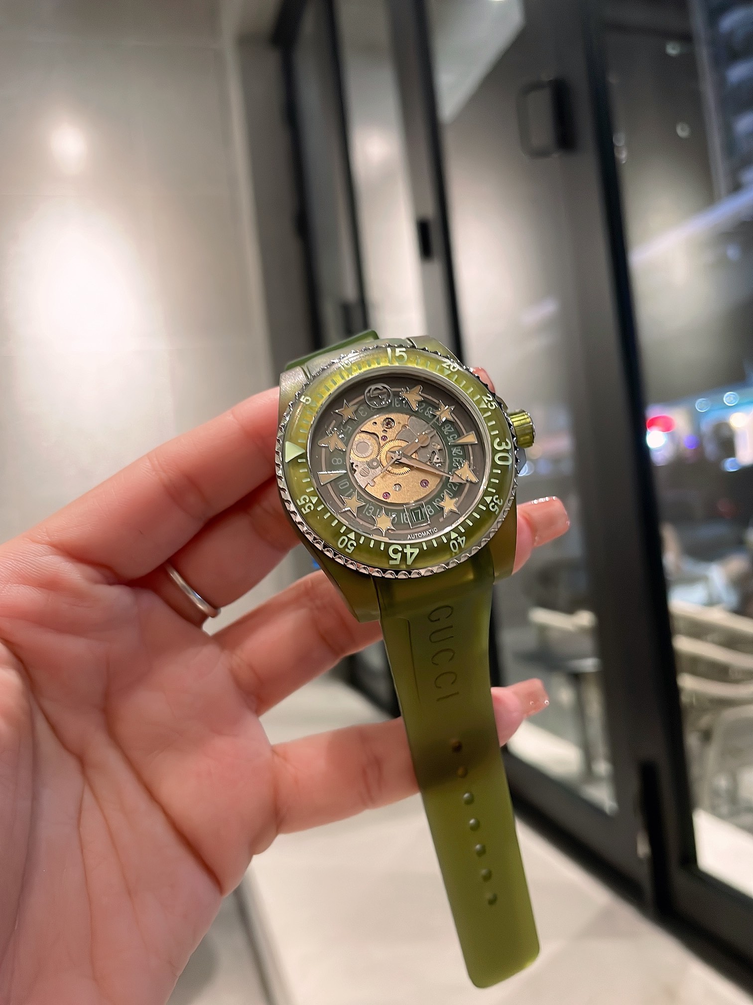 Gucci一比一膠帶潛水錶 綠色鏤空自動機械款 男士休閒風潮流設計