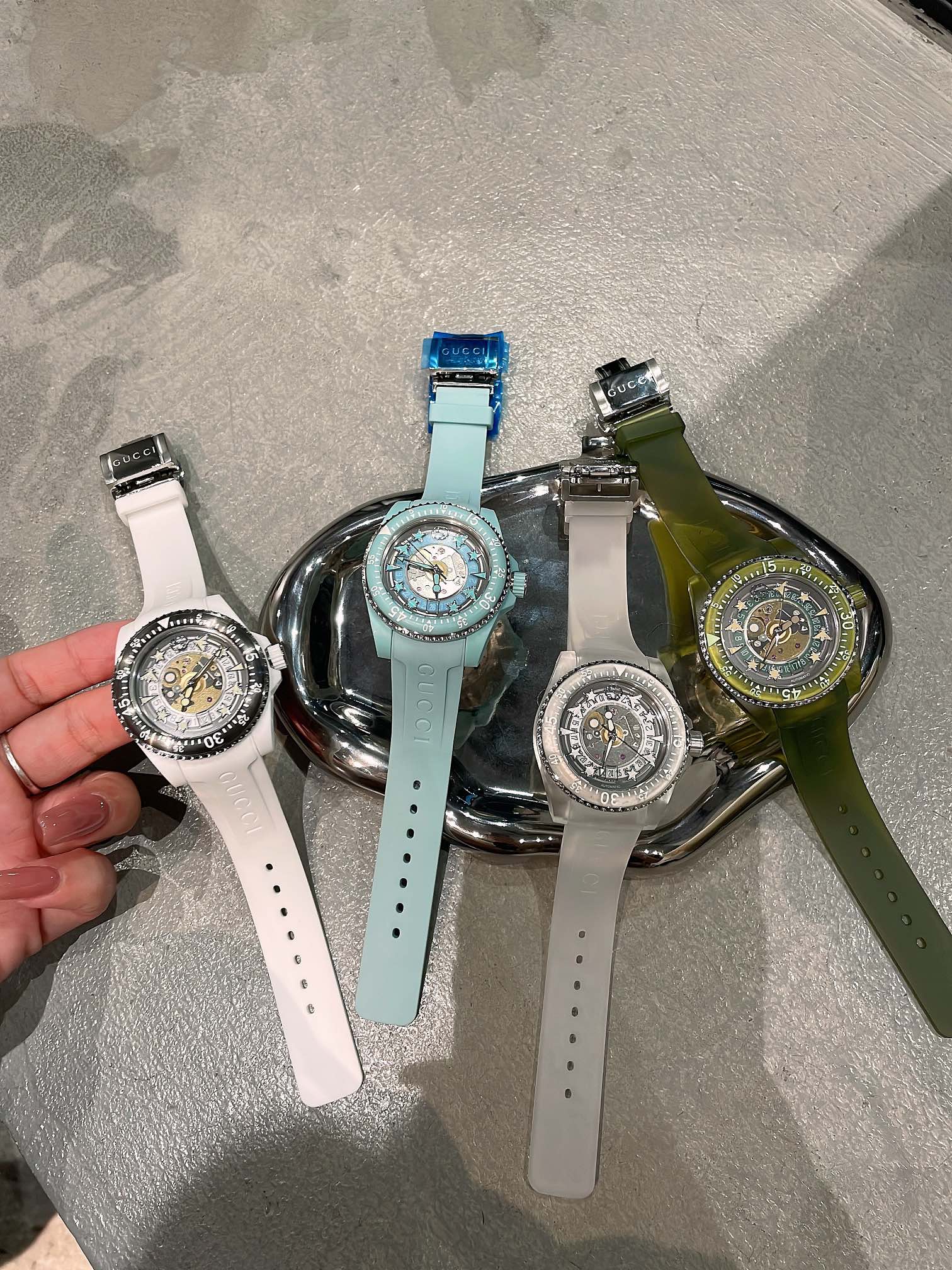 Gucci一比一膠帶潛水錶 綠色鏤空自動機械款 男士休閒風潮流設計| 15 Gucci一比一膠帶潛水錶 綠色鏤空自動機械款 男士休閒風潮流設計