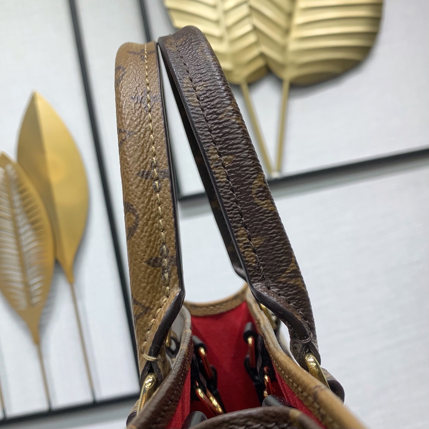 LV高仿大型手提包 Monogram反差老花款式大容量設計|超A仿原單精品圖片 16 LV高仿大型手提包 Monogram反差老花款式大容量設計|歐美奢侈品精品推薦