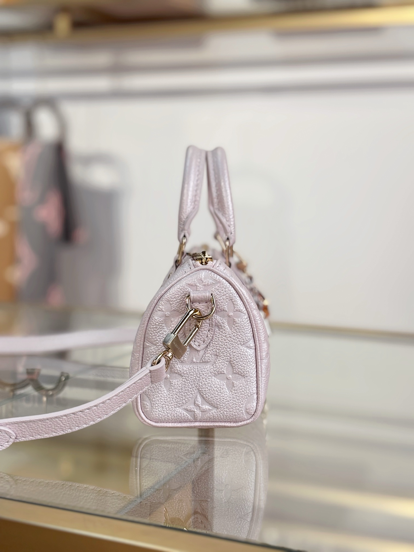 LV高仿雙件式水桶包 Monogram老花+附卡夾 超值組合|超A仿原單精品圖片 9 LV高仿雙件式水桶包 Monogram老花+附卡夾 超值組合|歐美奢侈品精品推薦