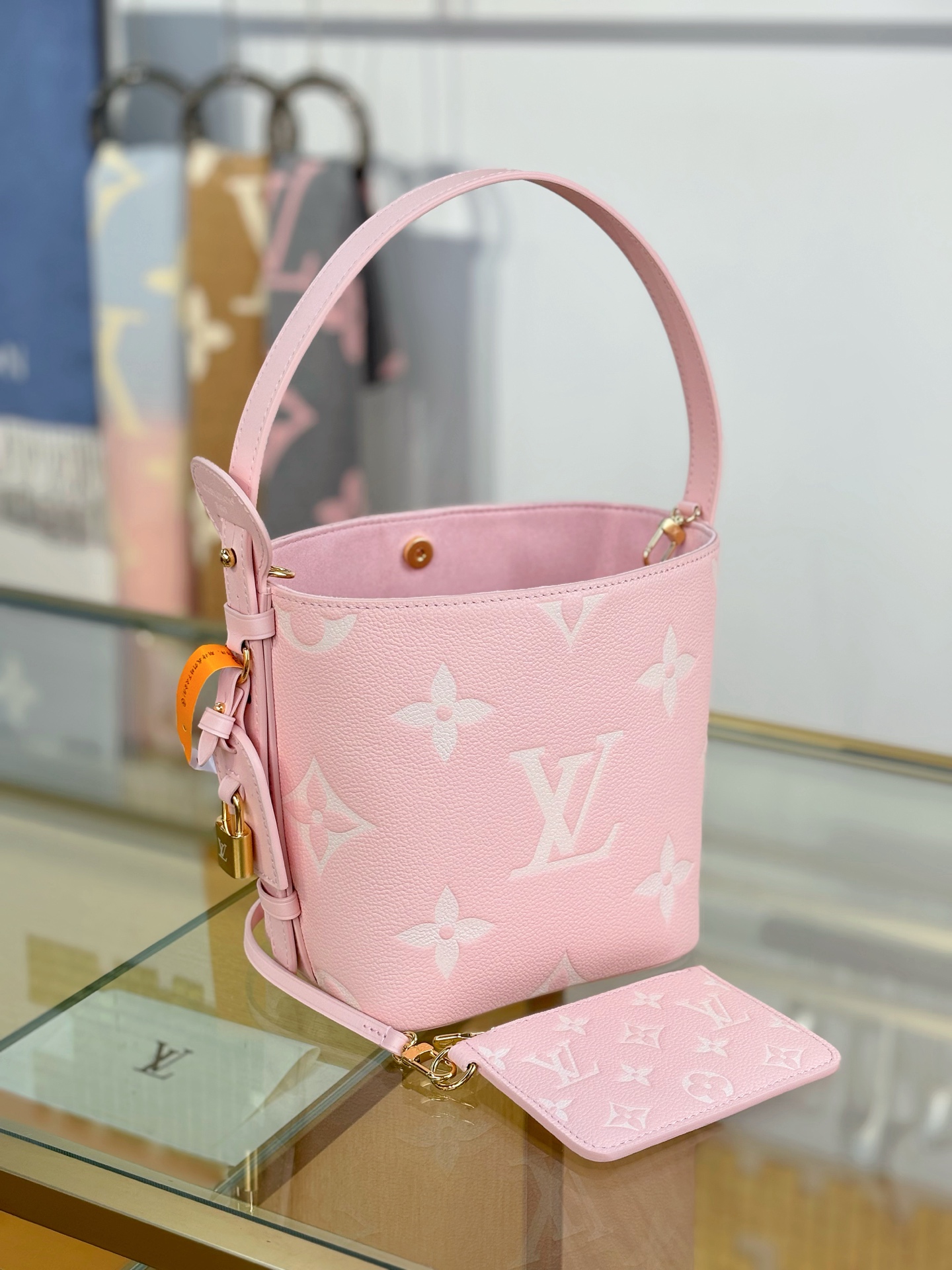 LV一比一灰色水桶包 奶霜配色 附同款卡夾｜歐美奢侈品精品推薦