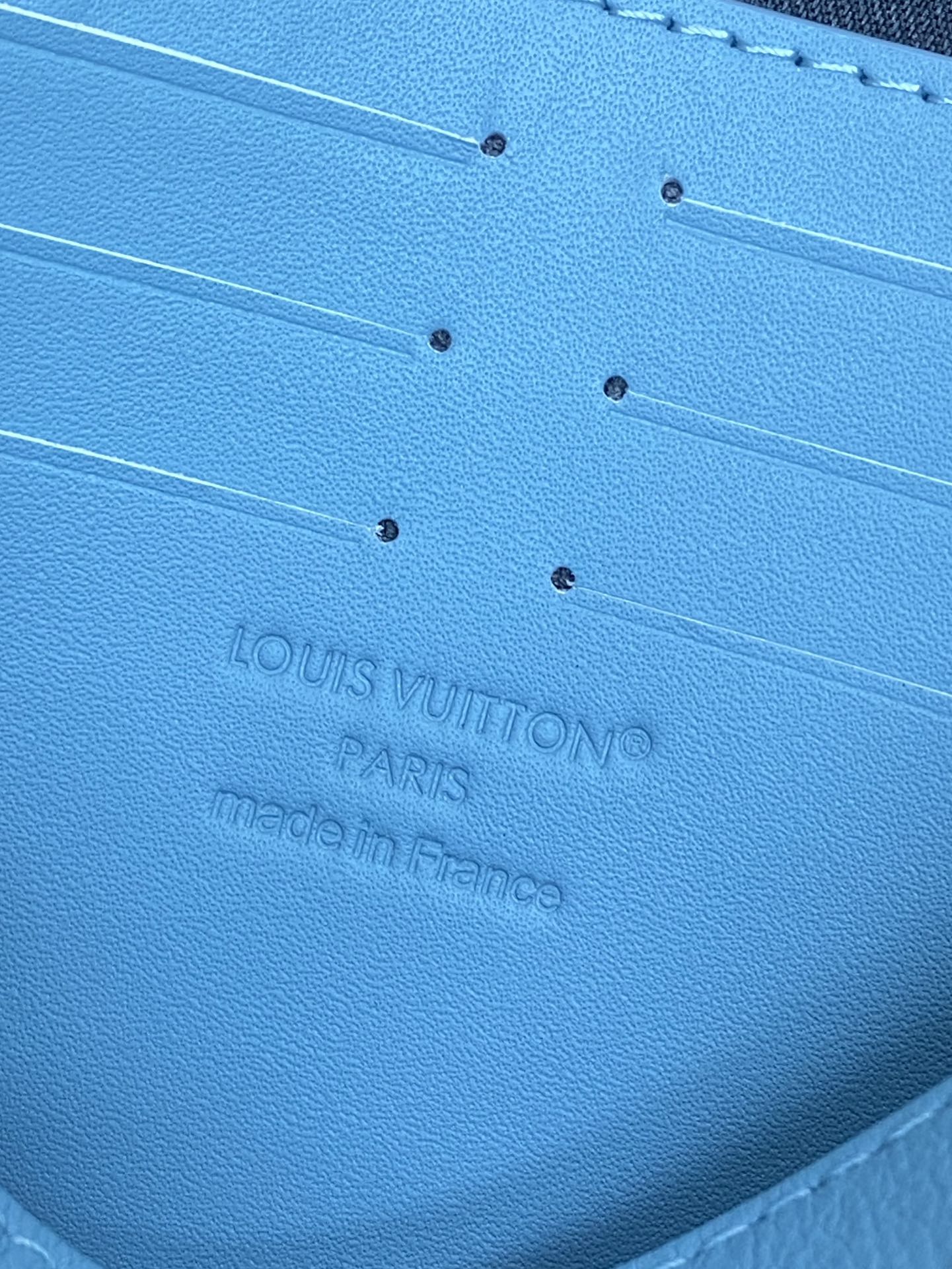 LV原單男士藍色老花手拿包 極簡線條實用收納款｜歐美奢侈品精品推薦