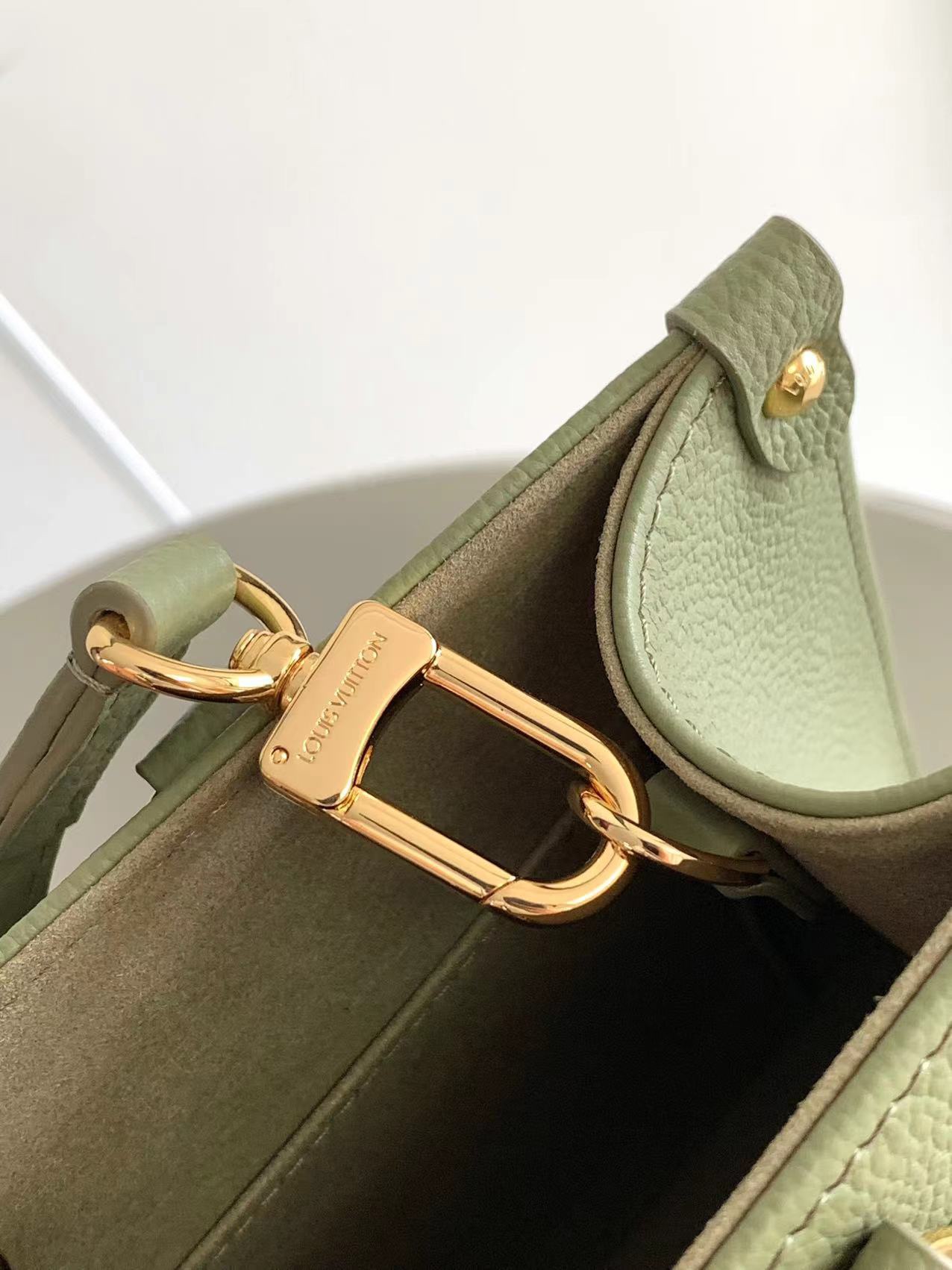 LV高仿OnTheGo PM橄欖綠老花手提包 休閒街頭搭配首選｜歐美奢侈品精品推薦