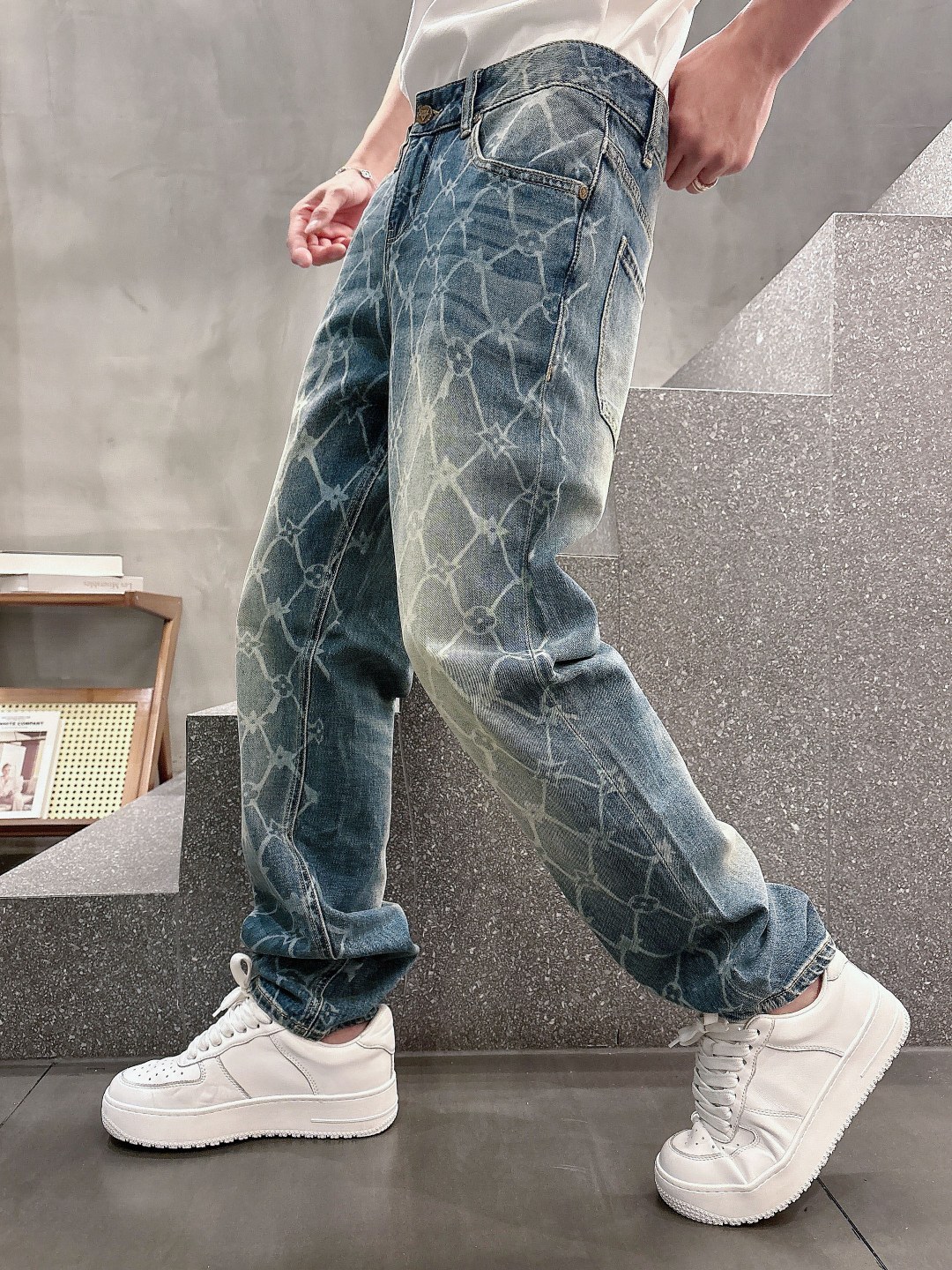 LV高仿男士GG交織提花牛仔褲水洗刷色寬鬆版型｜歐美奢侈品精品推薦