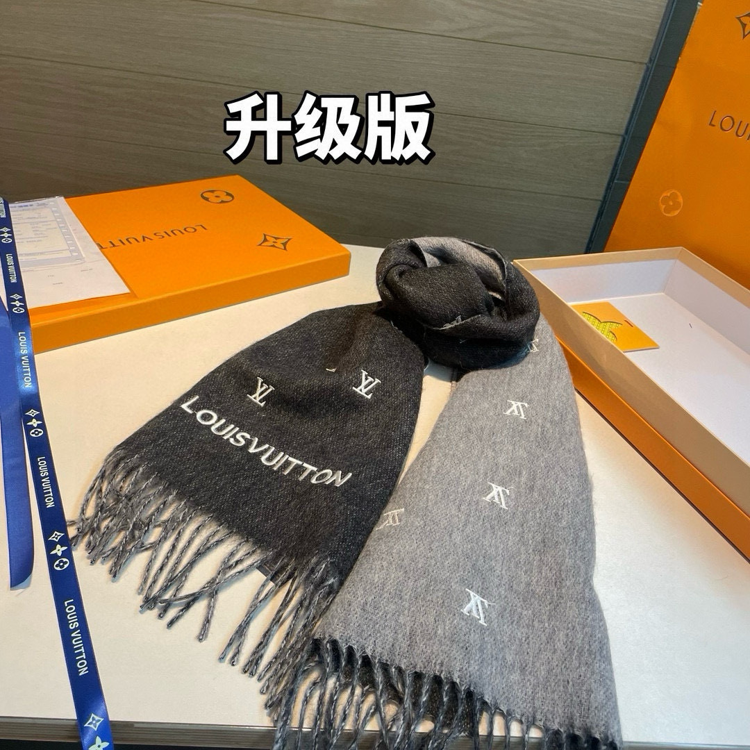 LV高仿男士黑色Logo字母圍巾 升級版厚實羊毛款|超A仿原單精品圖片 10 LV高仿男士黑色Logo字母圍巾 升級版厚實羊毛款|歐美奢侈品精品推薦