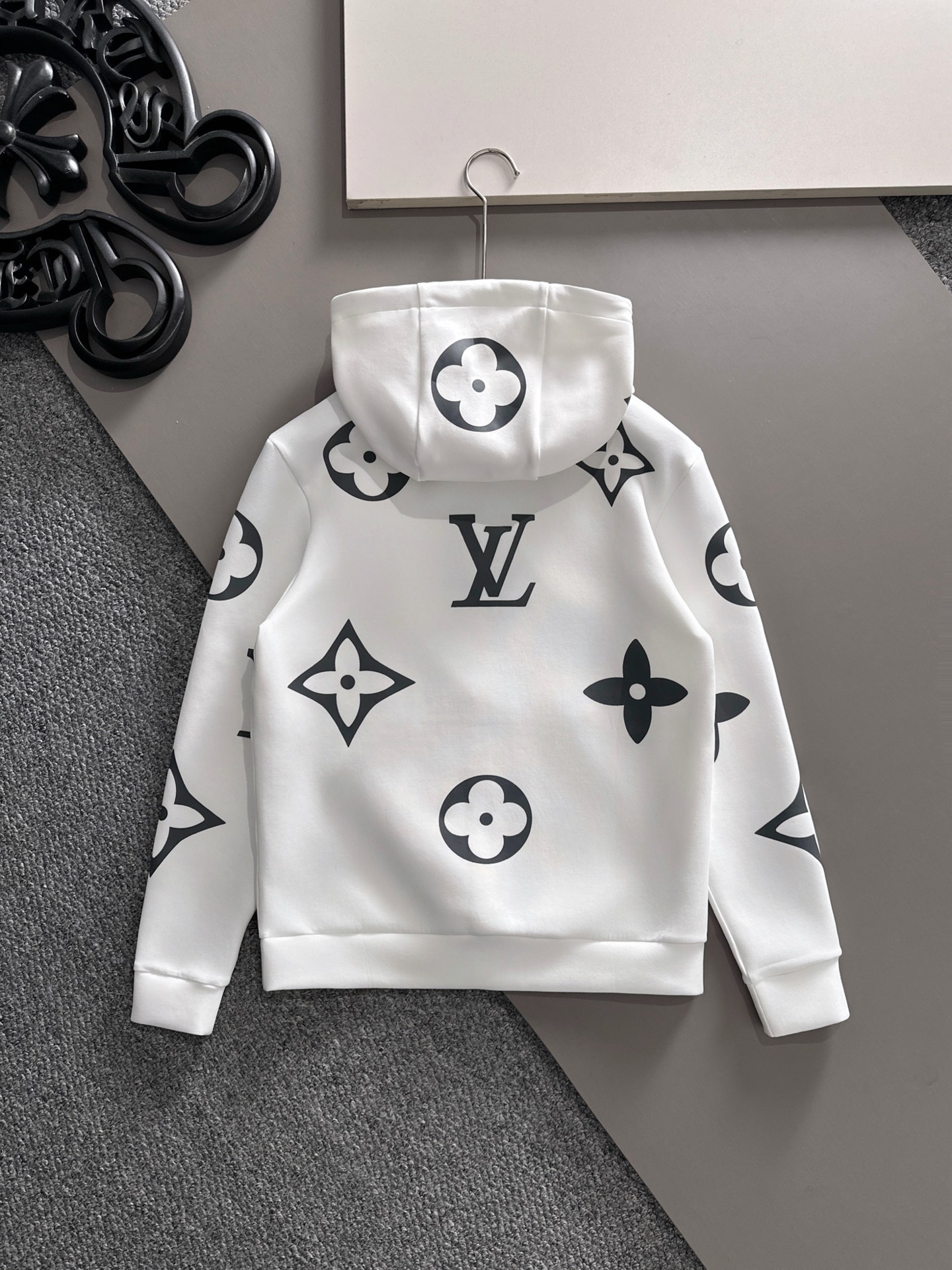 LV一比一白色連帽衛衣大Logo印花潮感百搭設計