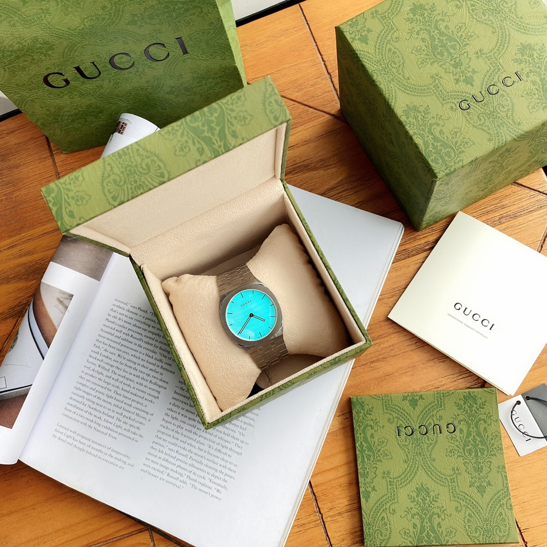 Gucci A貨男錶 25H冰藍面經典鋼帶款 質感流線時尚設計｜歐美奢侈品精品推薦