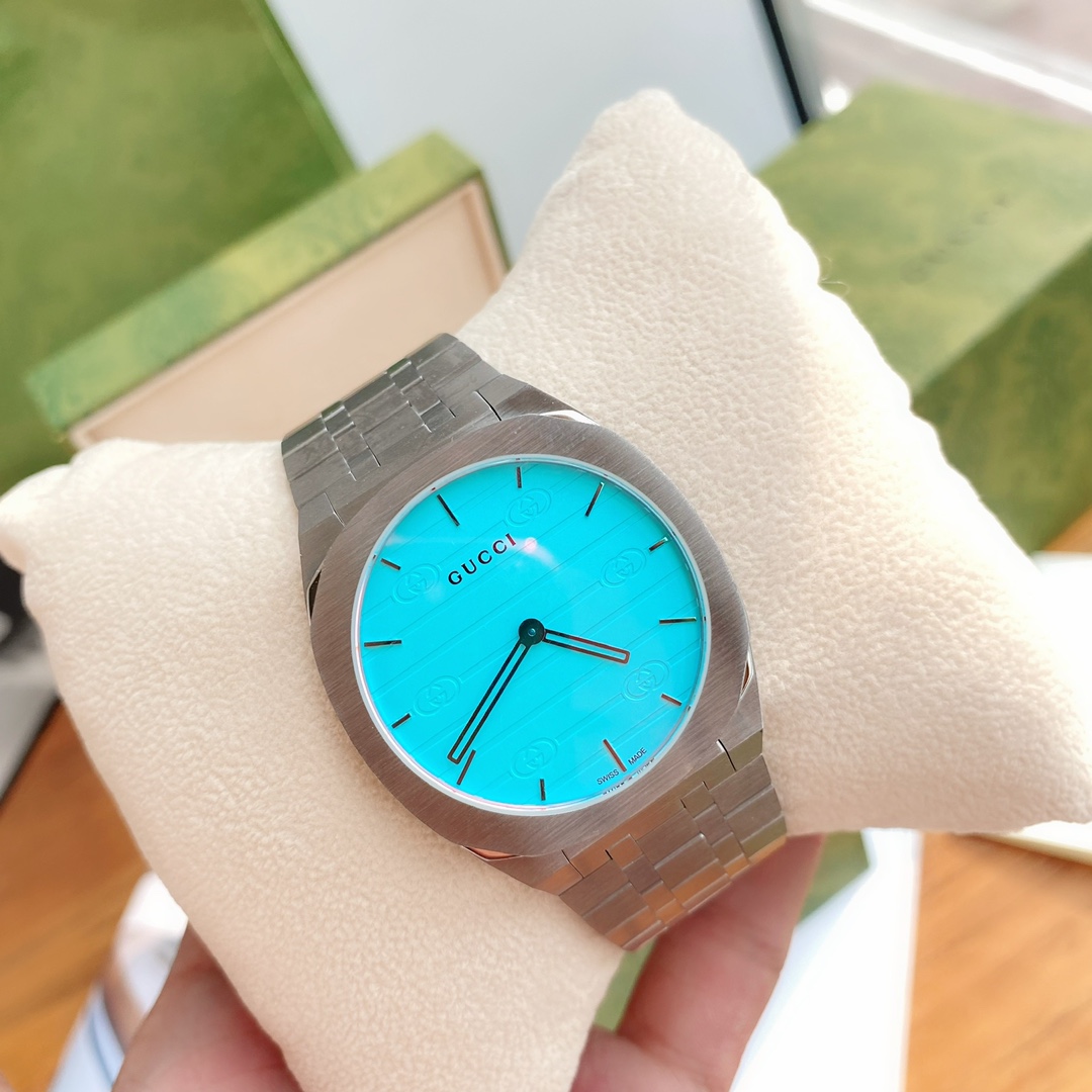 Gucci A貨男錶 25H冰藍面經典鋼帶款 質感流線時尚設計｜歐美奢侈品精品推薦