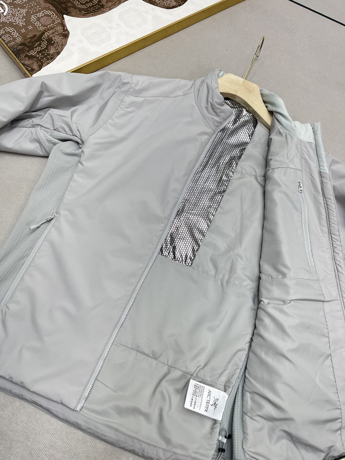 Arc'teryx 高仿防風外套男款輕薄設計三色戶外通勤皆宜| 16 Arc'teryx 高仿防風外套男款輕薄設計三色戶外通勤皆宜