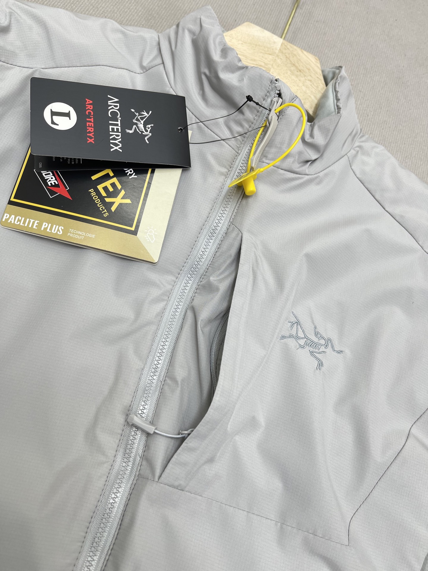 Arc'teryx 高仿防風外套男款輕薄設計三色戶外通勤皆宜| 9 Arc'teryx 高仿防風外套男款輕薄設計三色戶外通勤皆宜