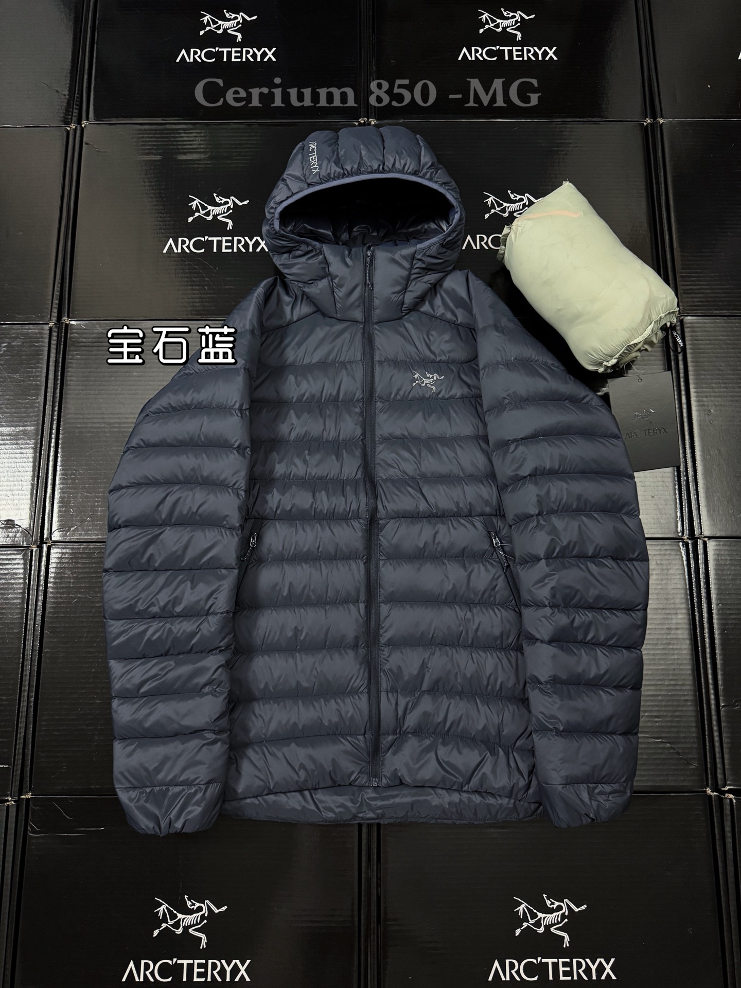 Arc'teryx A貨羽絨外套男款深藍寶石色機能設計850蓬防寒