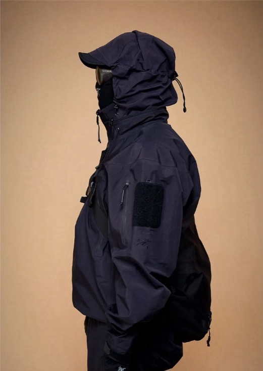 Arc'teryx 一比一GORE-TEX黑色戰術外套男款潮流抗水款