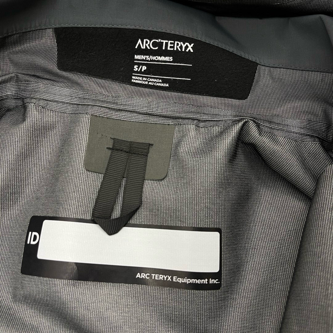 Arc'teryx 原單灰藍GORE-TEX外套男款都市防風設計款| 10 Arc'teryx 原單灰藍GORE-TEX外套男款都市防風設計款