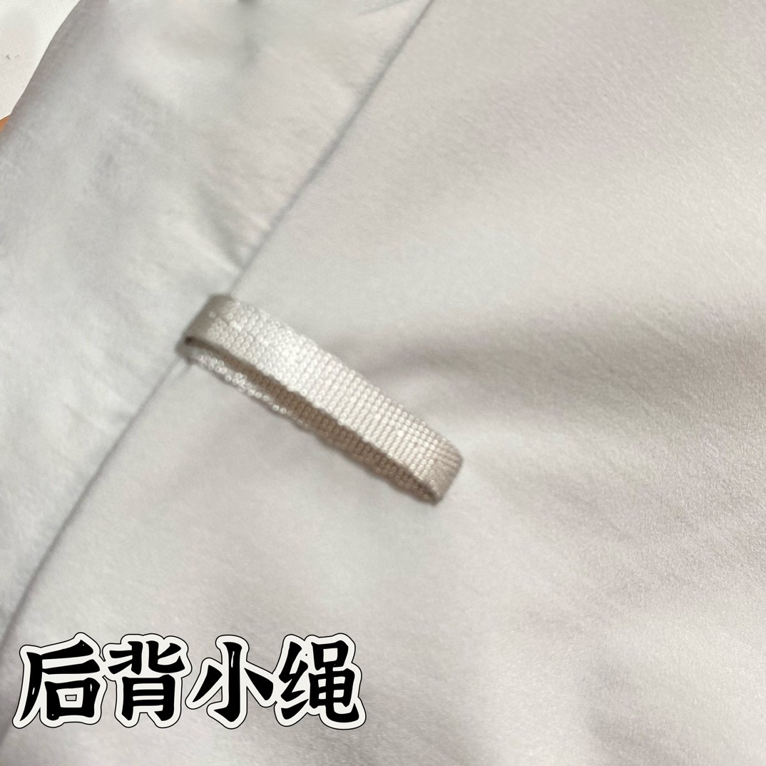 Arc'teryx 原單風衣外套男款蒸氣白輕量設計防風潮感| 10 Arc'teryx 原單風衣外套男款蒸氣白輕量設計防風潮感