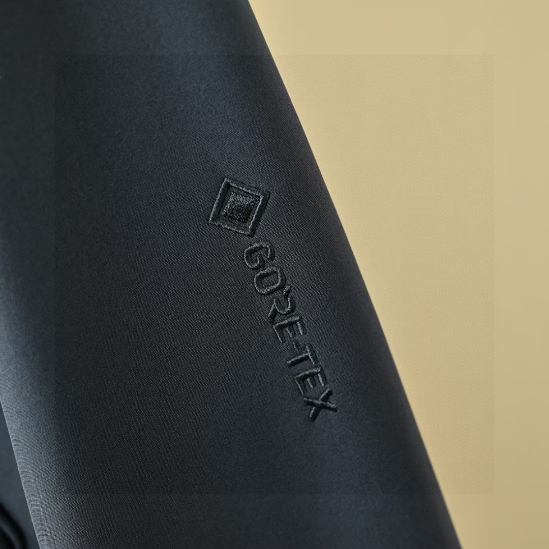 Arc'teryx 一比一防風軟殼外套男款雙色GORE-TEX立體版型| 9 Arc'teryx 一比一防風軟殼外套男款雙色GORE-TEX立體版型
