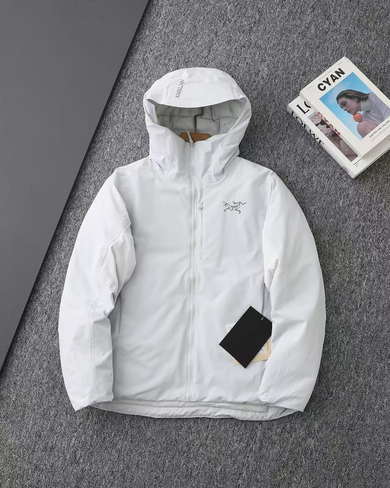 Arc'teryx 高仿戶外防風連帽羽绒外套 六色選擇 多功能輕量設計款| 11 Arc'teryx 高仿戶外防風連帽羽绒外套 六色選擇 多功能輕量設計款