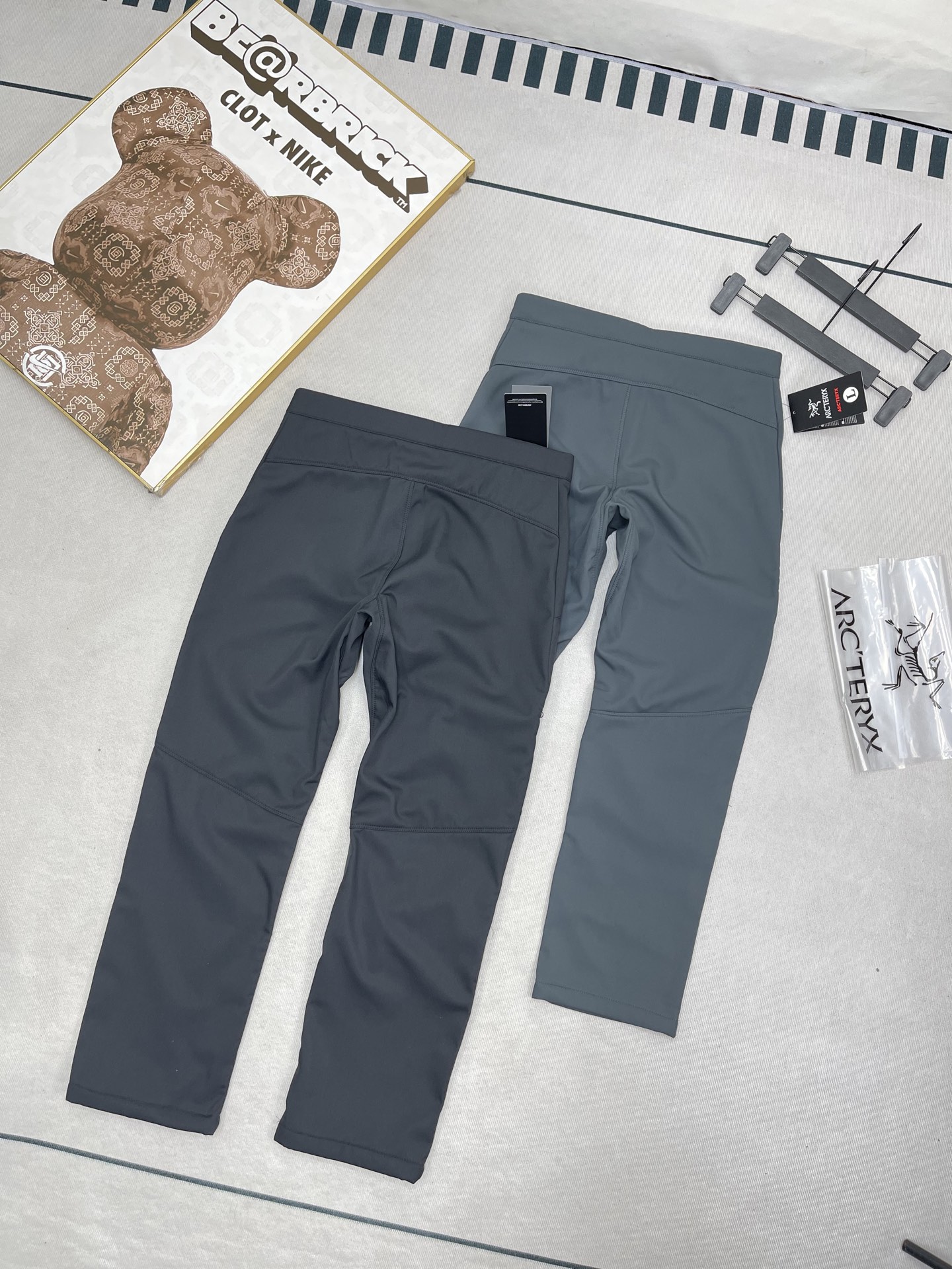 Arc'teryx 高仿機能拼接男褲 雙色設計運動款 彈力透氣修身版| 14 Arc'teryx 高仿機能拼接男褲 雙色設計運動款 彈力透氣修身版