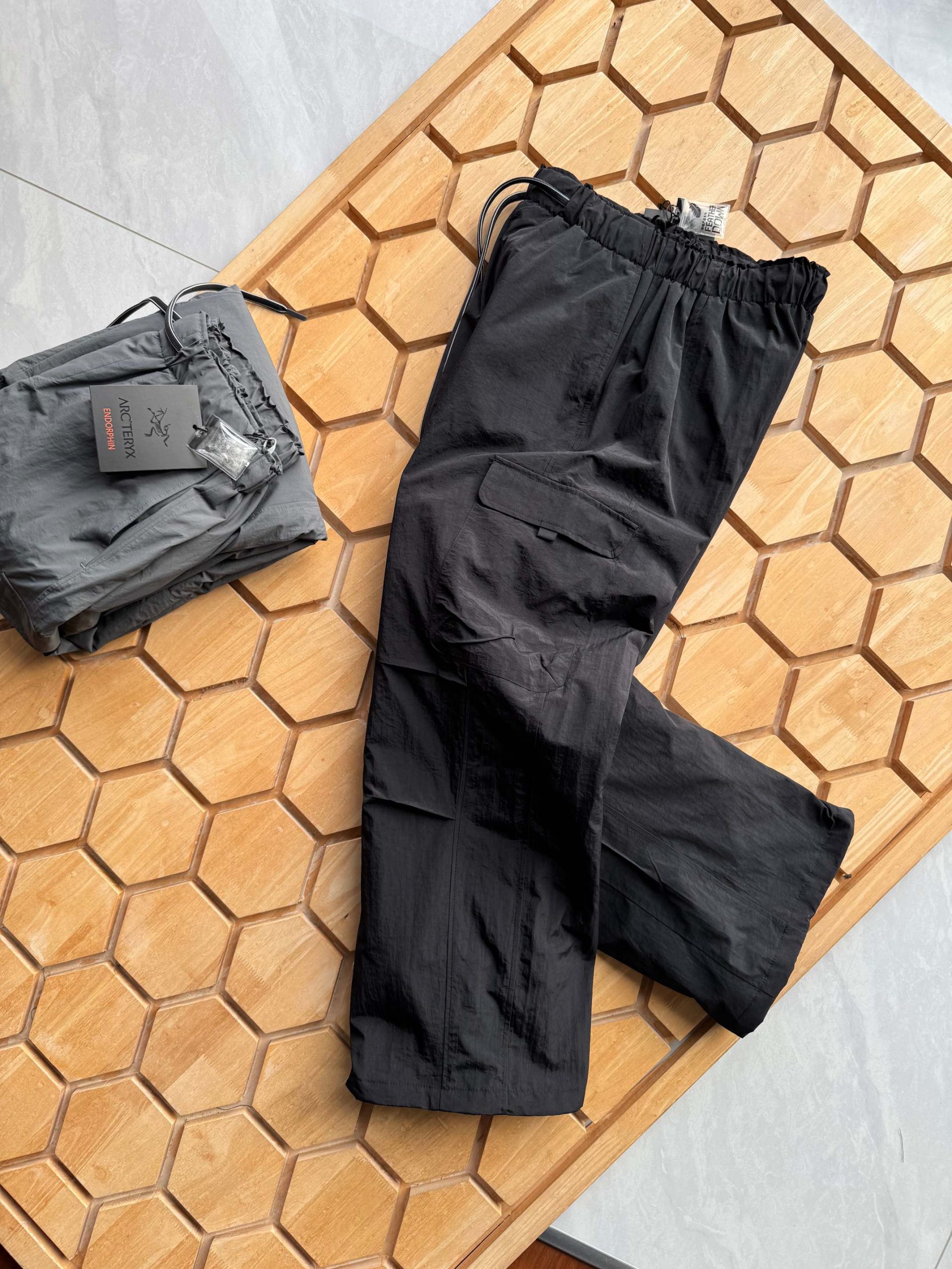 Arc'teryx 高仿Endorphin系列男褲 機能束腳寬褲 多口袋設計| 9 Arc'teryx 高仿Endorphin系列男褲 機能束腳寬褲 多口袋設計