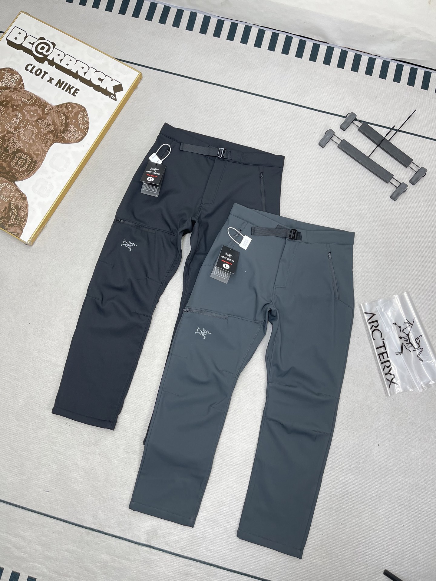 Arc'teryx 高仿男款雙色機能長褲 快扣腰帶設計 修身百搭款