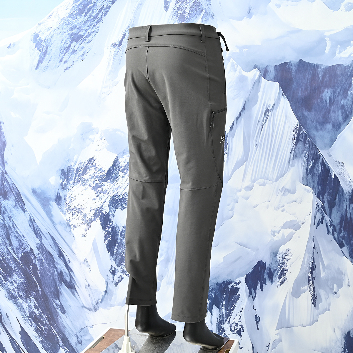 Arc'teryx 高仿黑色修身機能褲 男士簡約登山風格款| 12 Arc'teryx 高仿黑色修身機能褲 男士簡約登山風格款