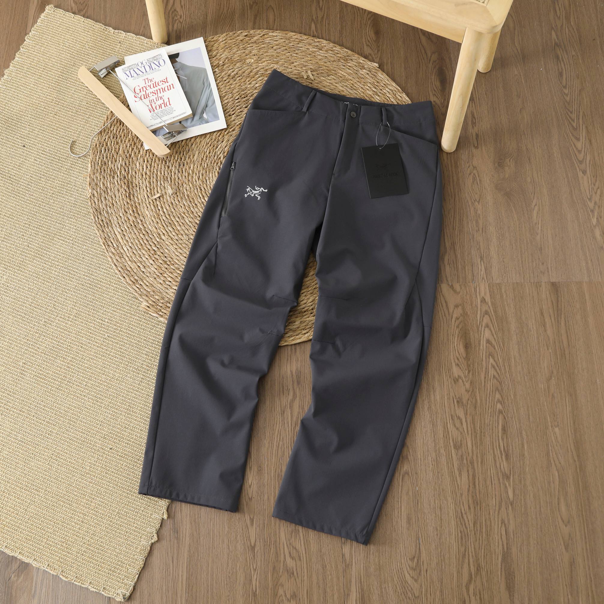 Arc'teryx 高仿多色直筒長褲 男款工裝感剪裁 實搭實用| 11 Arc'teryx 高仿多色直筒長褲 男款工裝感剪裁 實搭實用
