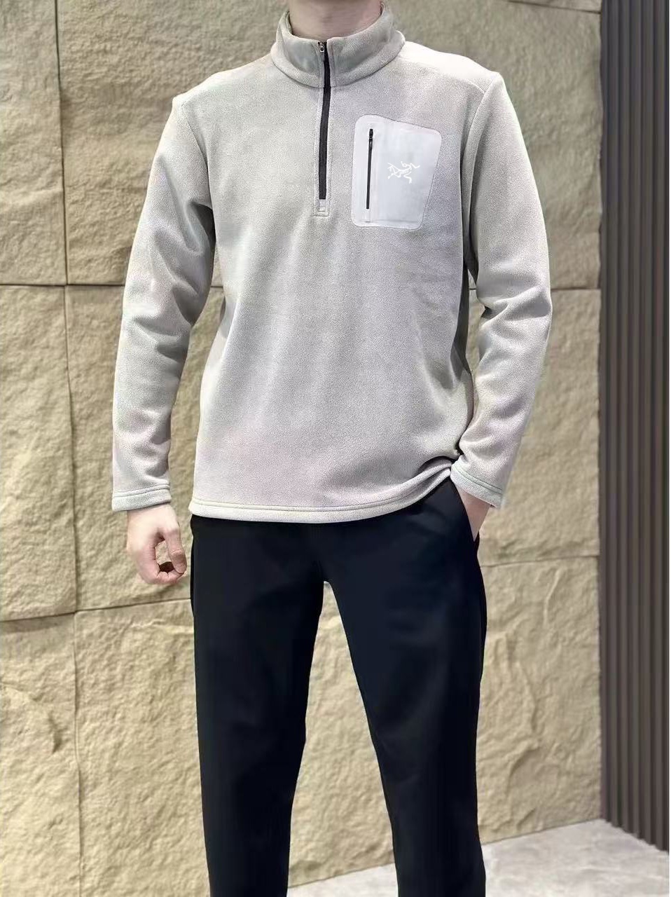 Arc'teryx A貨抓絨高領長袖上衣 灰色中厚版 保暖又舒適| 13 Arc'teryx A貨抓絨高領長袖上衣 灰色中厚版 保暖又舒適