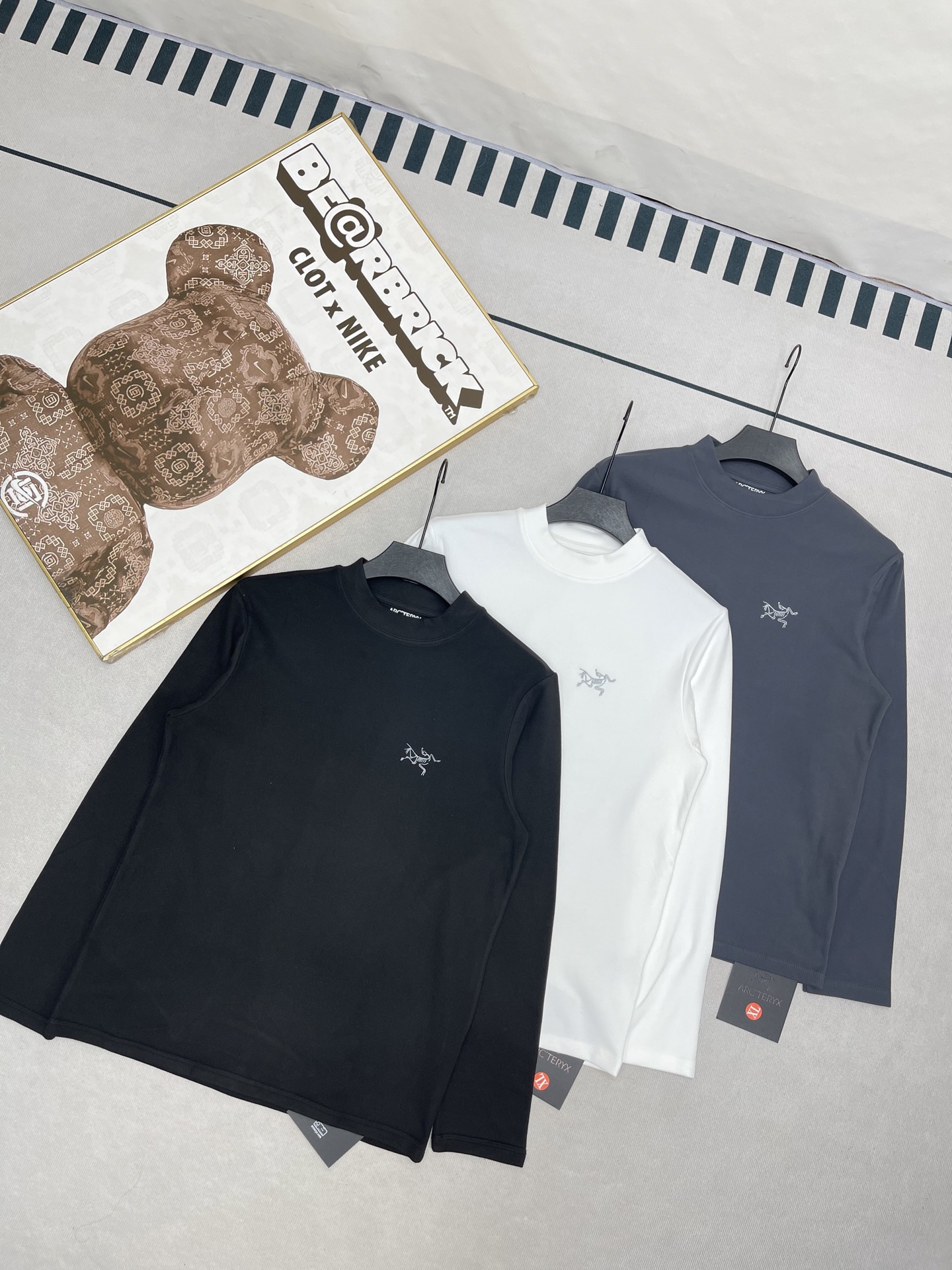 Arc'teryx 一比一長袖打底衫 男款簡約刺繡LOGO三色可選 高彈親膚材質| 14 Arc'teryx 一比一長袖打底衫 男款簡約刺繡LOGO三色可選 高彈親膚材質