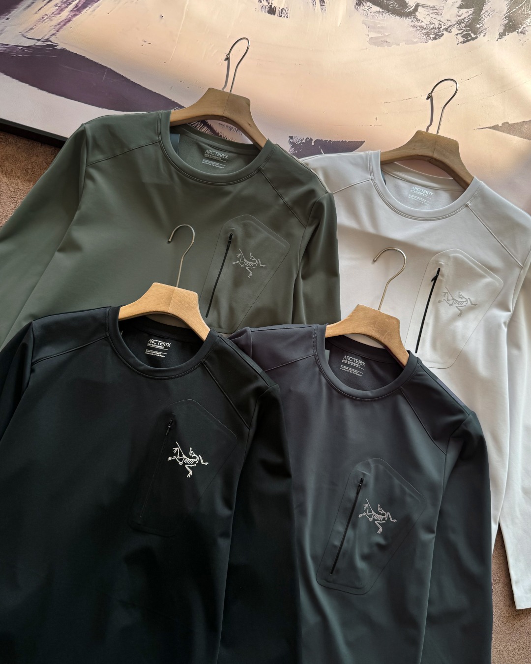 Arc’teryx A貨男士長袖圓領衫 百搭款式舒適親膚| 12 Arc’teryx A貨男士長袖圓領衫 百搭款式舒適親膚