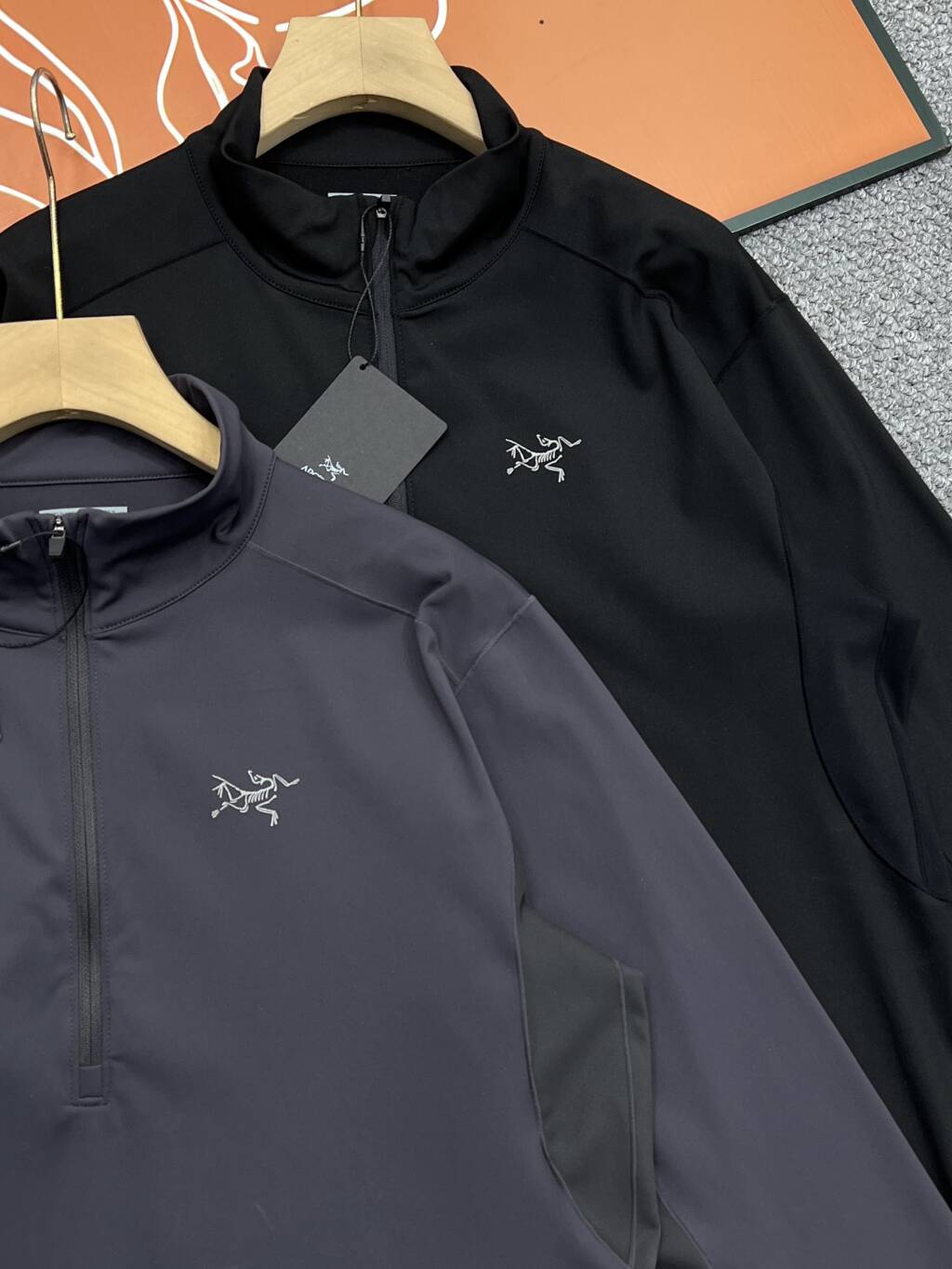 Arc'teryx 高仿男士兩件式套裝 長袖與運動長褲組合| 12 Arc'teryx 高仿男士兩件式套裝 長袖與運動長褲組合