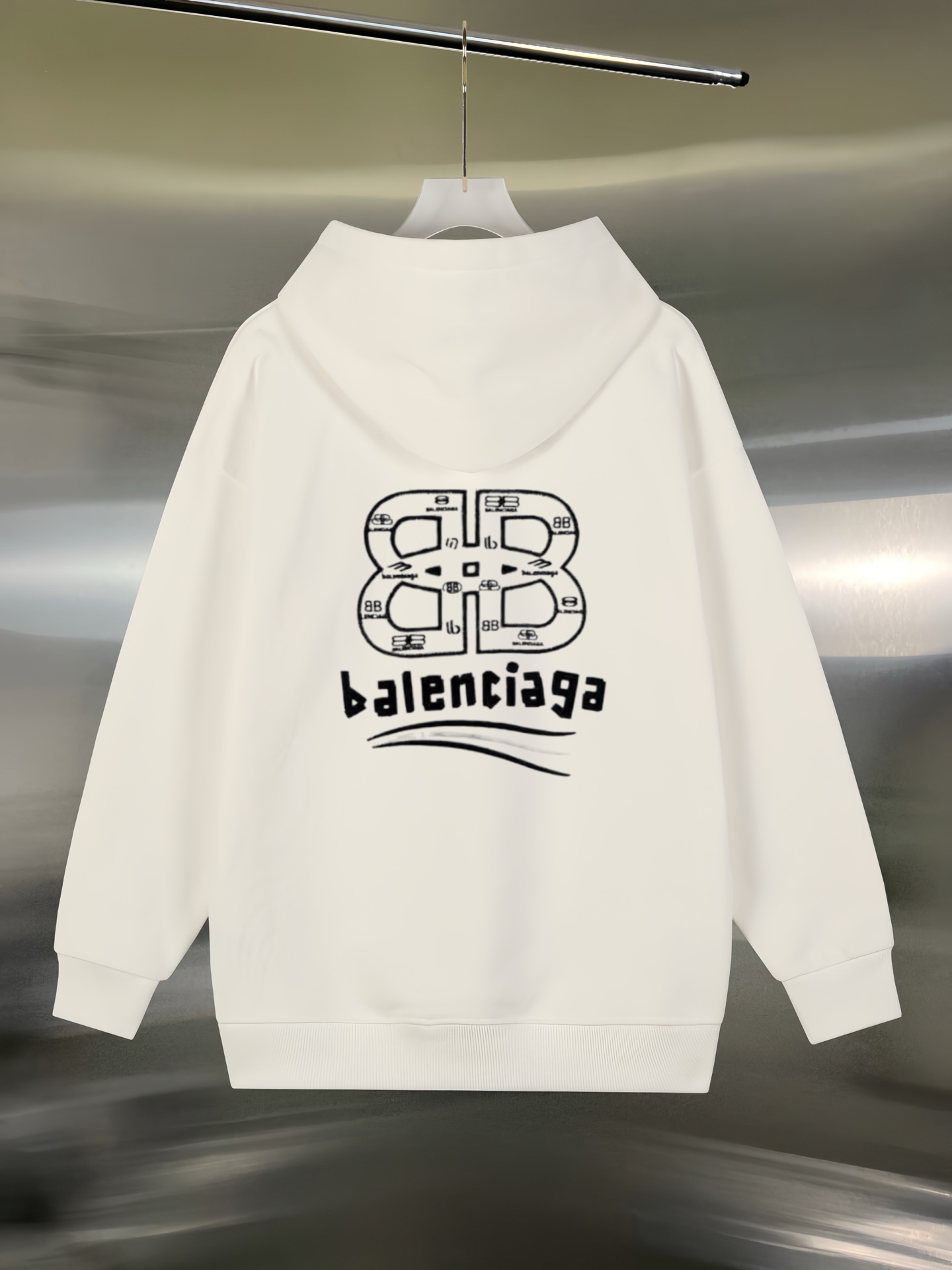 Balenciaga高仿連帽衛衣白色款男士BB標誌設計立體感十足| 11 Balenciaga高仿連帽衛衣白色款男士BB標誌設計立體感十足